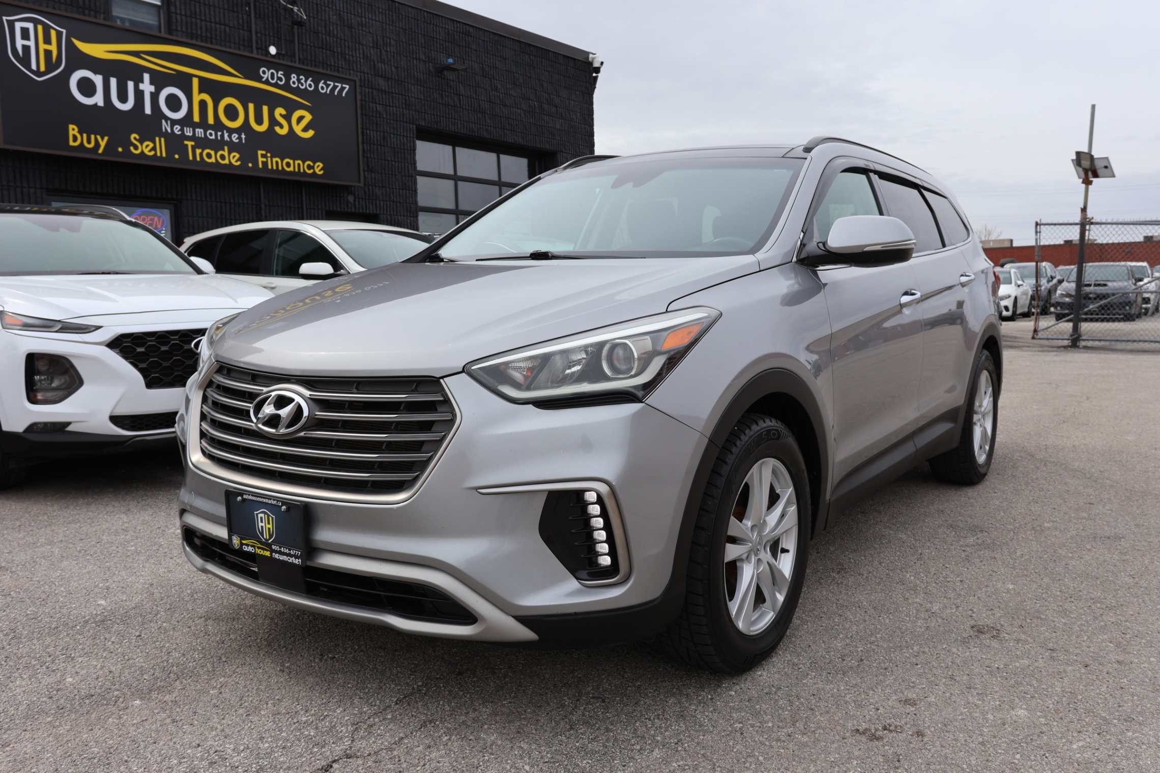2019 Hyundai Santa Fe LUXURY-AWD-6PASS/ADAPT CRUISE/PANOROOF/H SEATS & STEERING/BCAM/BLIS/LANE ASSIST/P SENSORS/CARPLAY/KE