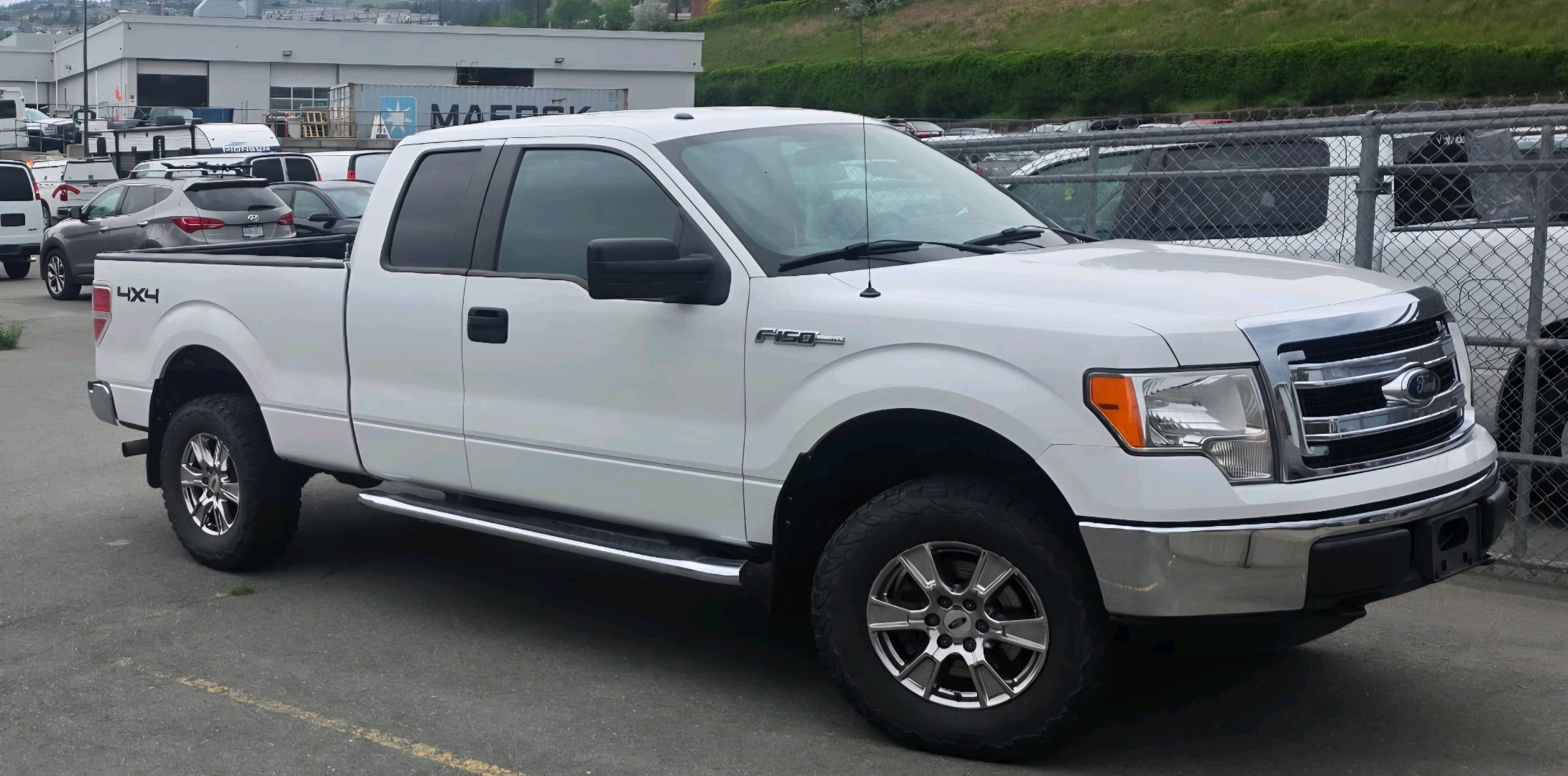 2013 Ford F-150 4WD SuperCab 145" XL