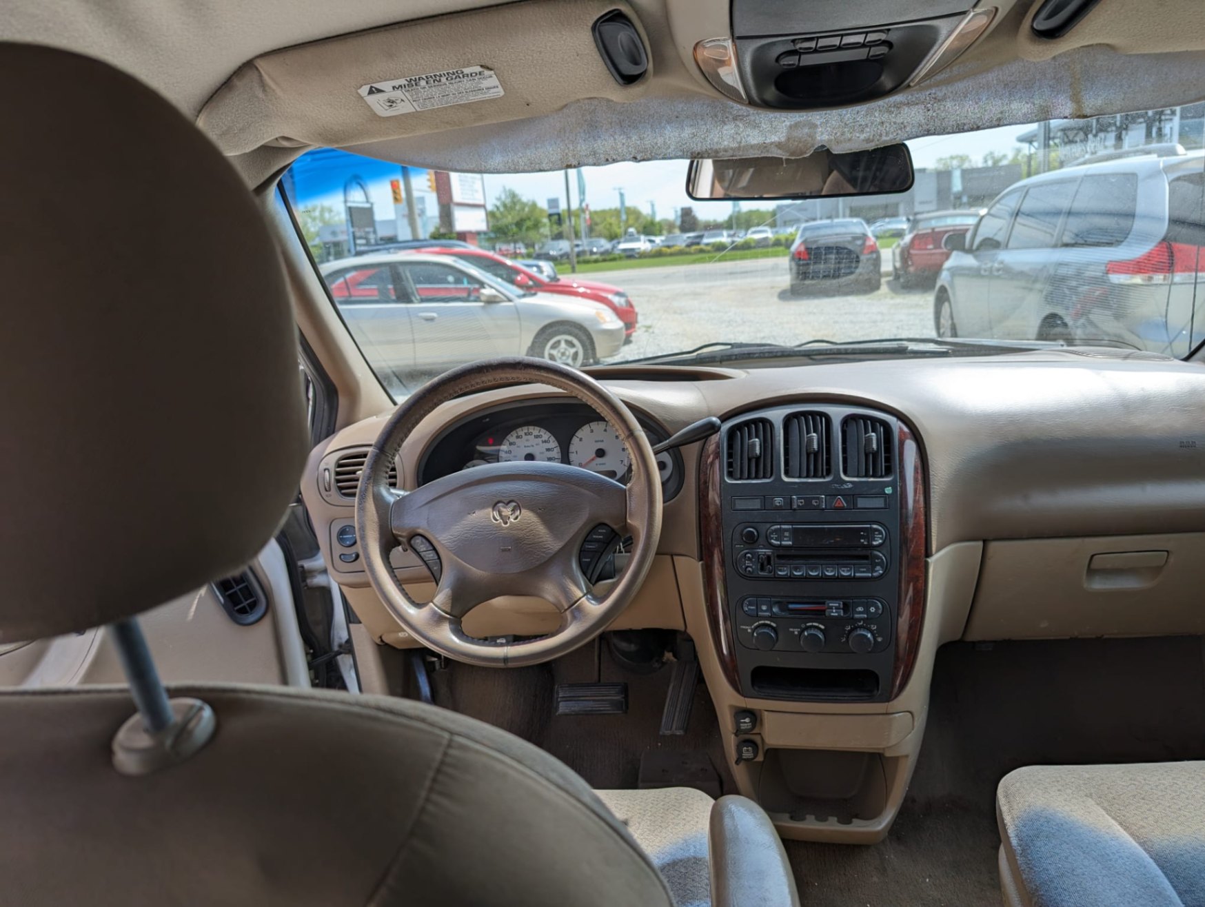 /autonationcarsales/2001-Dodge-Cara-8697398760939563.jpg