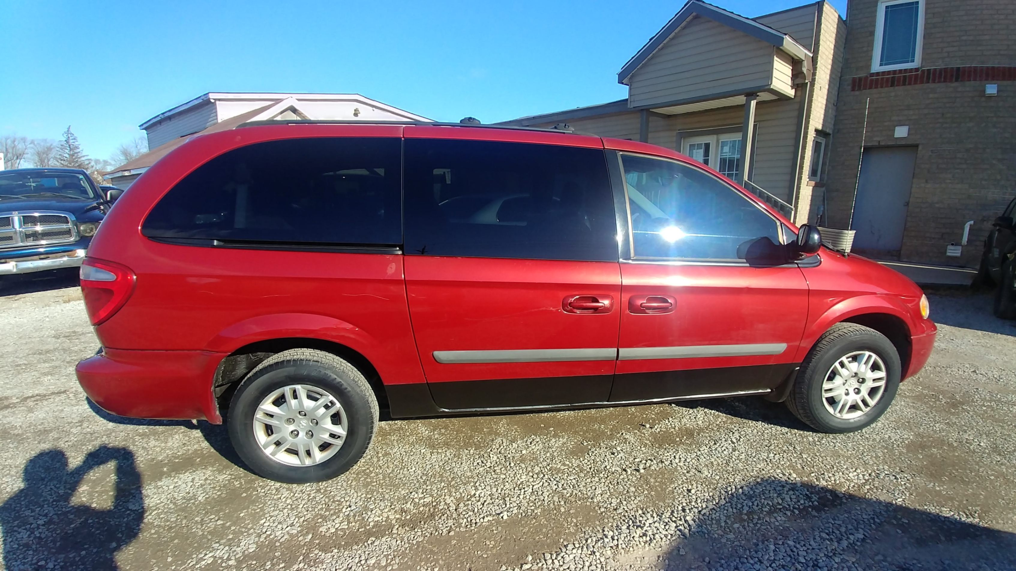 /autonationcarsales/2003-Dodge-Caravan-1097524466343478.jpg