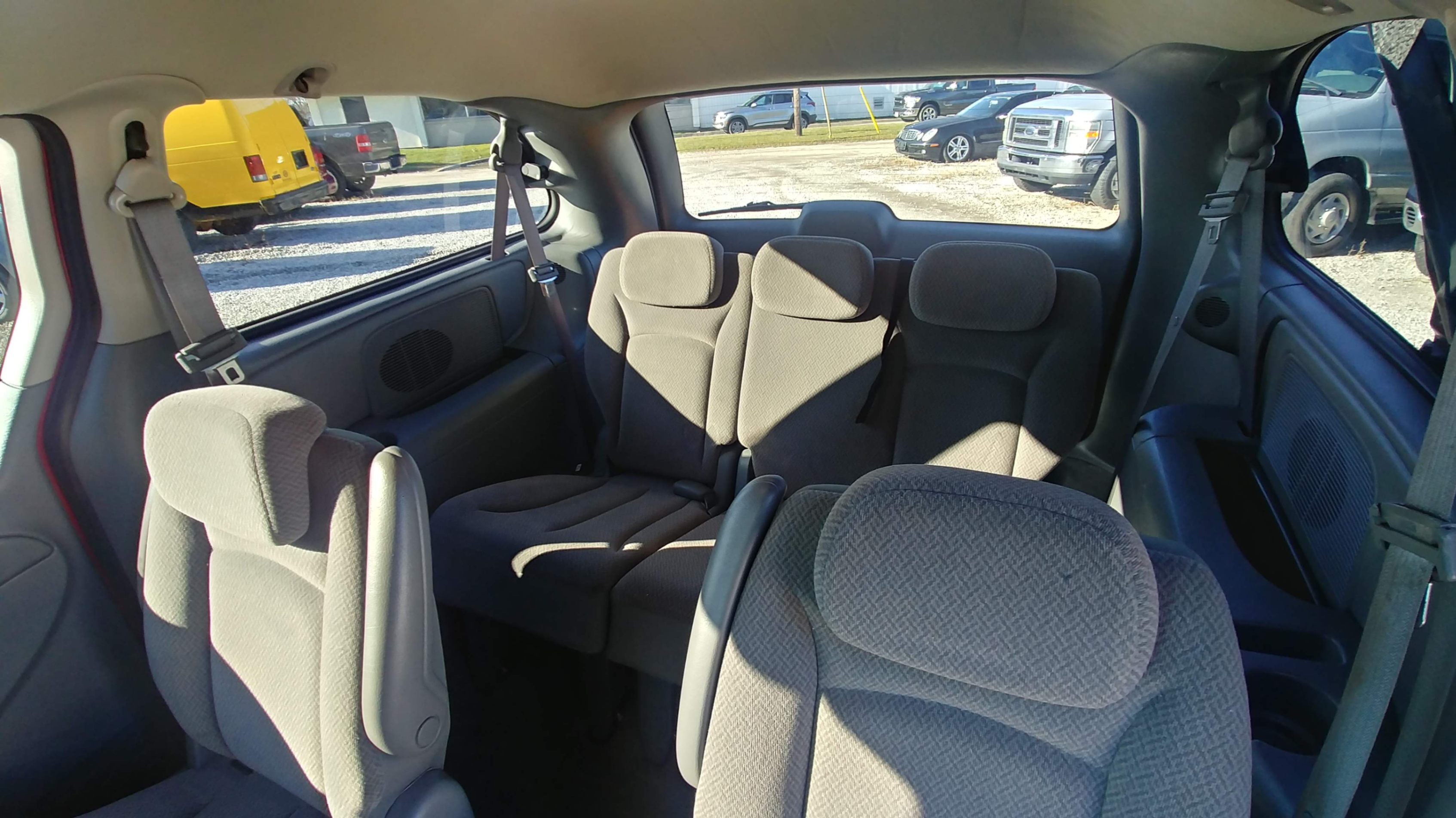 /autonationcarsales/2003-Dodge-Caravan-8308009887963872.jpg