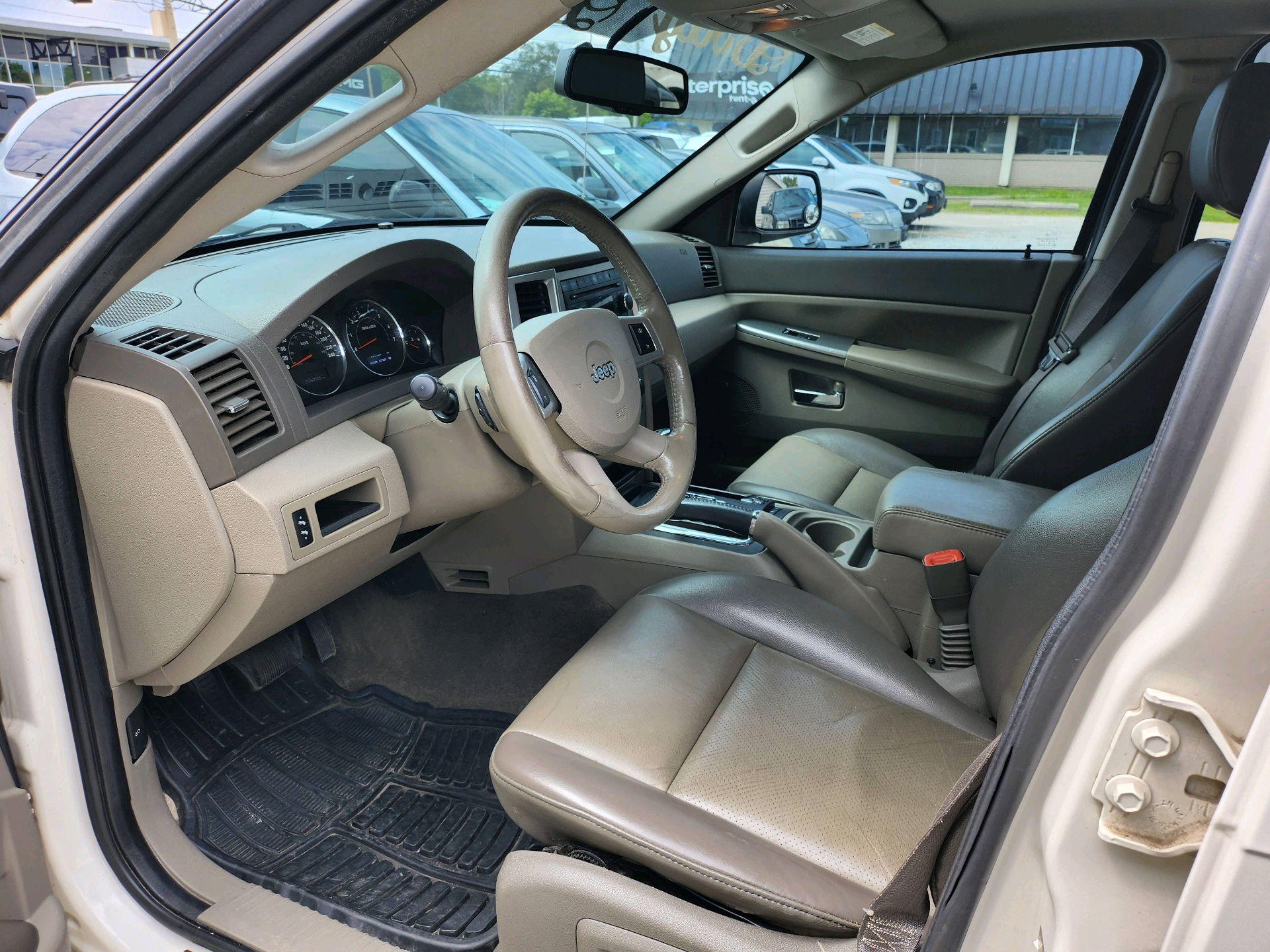 /autonationcarsales/2008-Jeep-GrandCherokee-37999140890080185.jpg