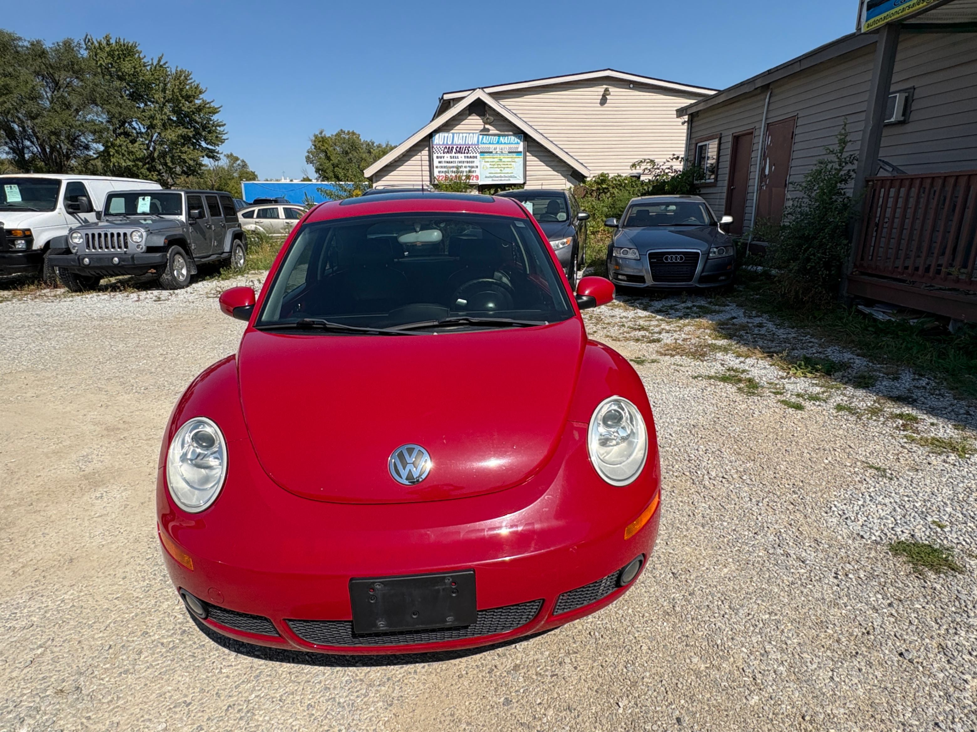 /autonationcarsales/2010-Volkswagen-NewBeetle-09332708816539248.jpg