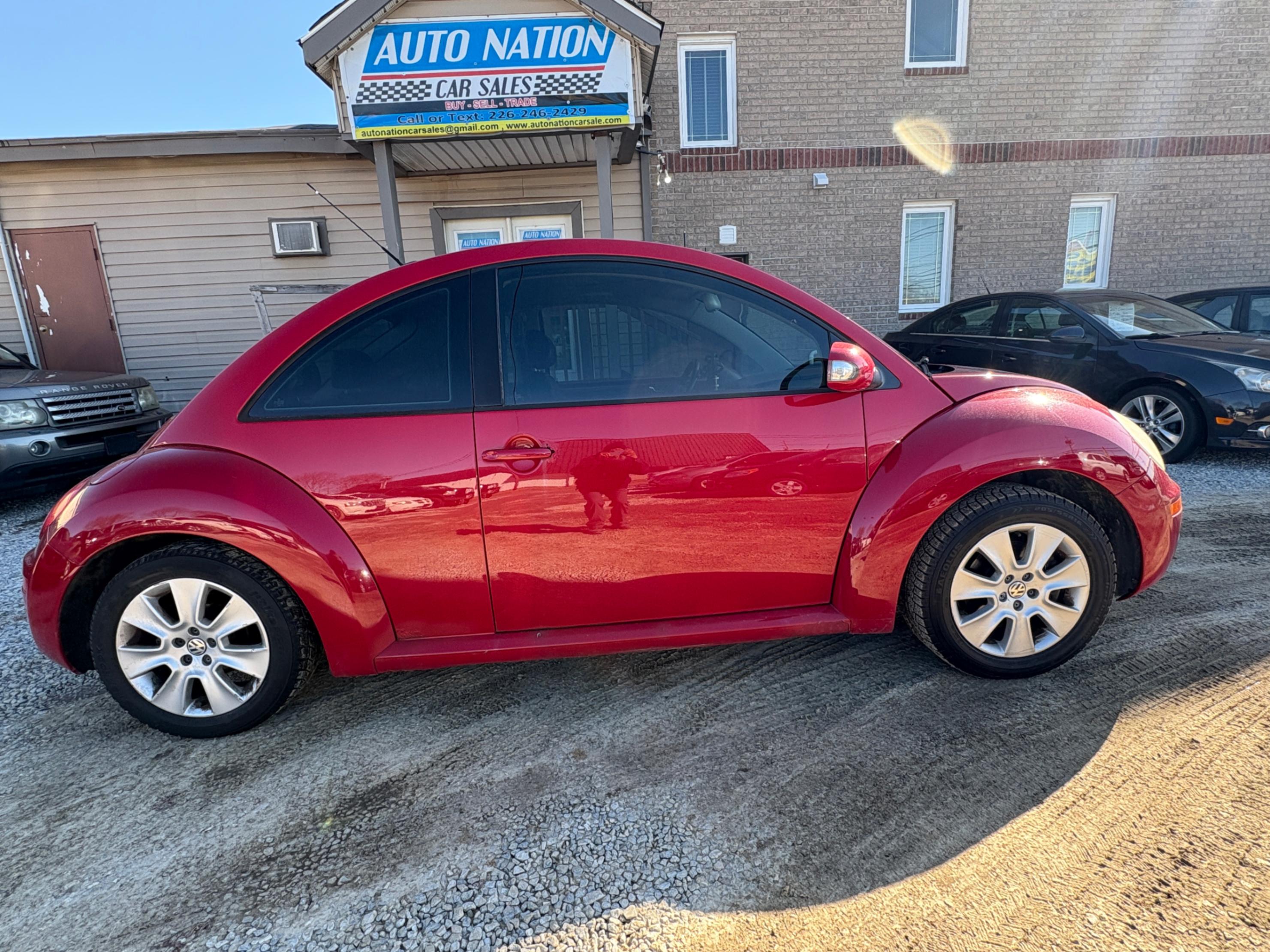 /autonationcarsales/2010-Volkswagen-NewBeetle-31279199698406246.jpg