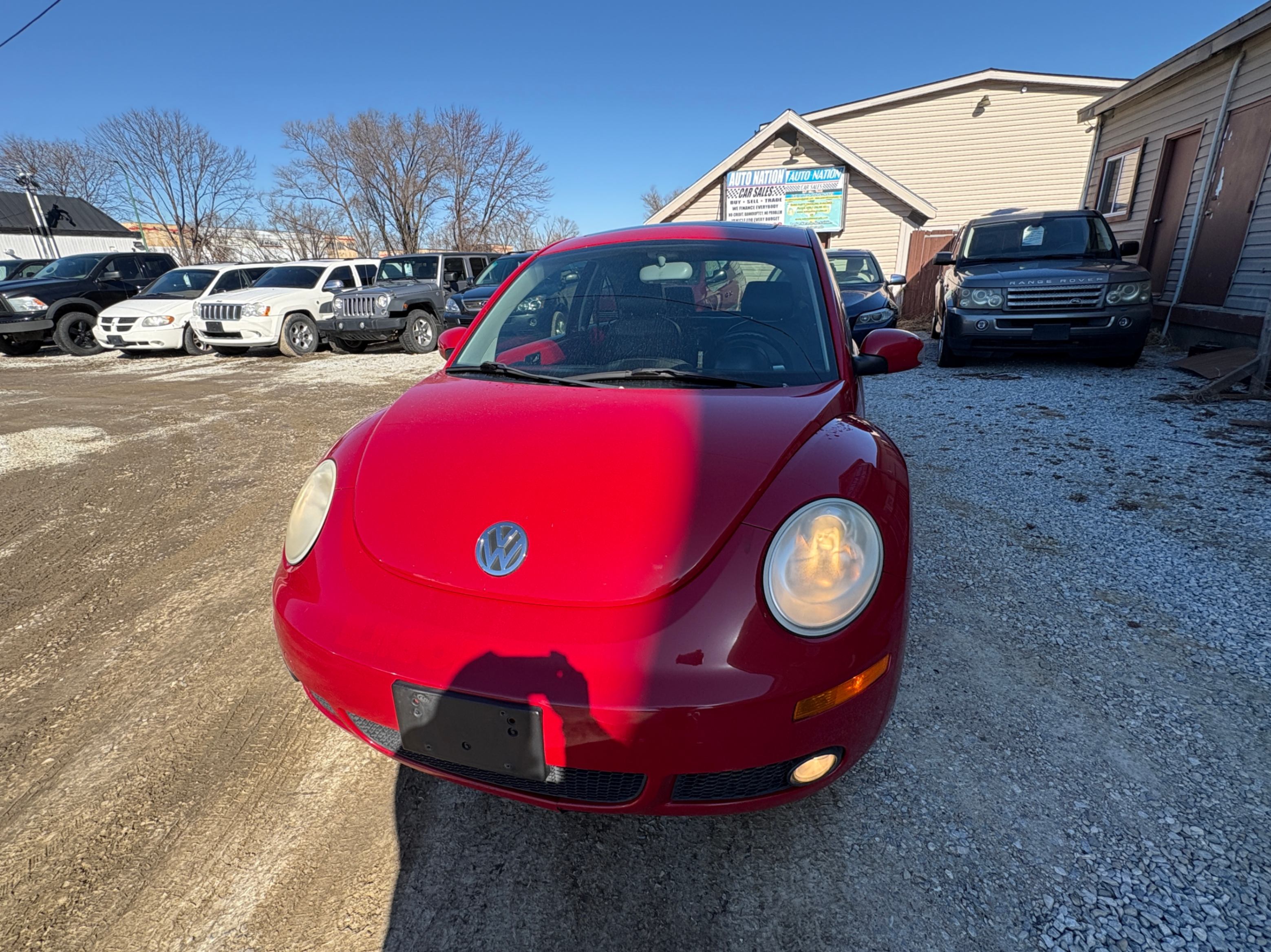 /autonationcarsales/2010-Volkswagen-NewBeetle-6172489477375183.jpg
