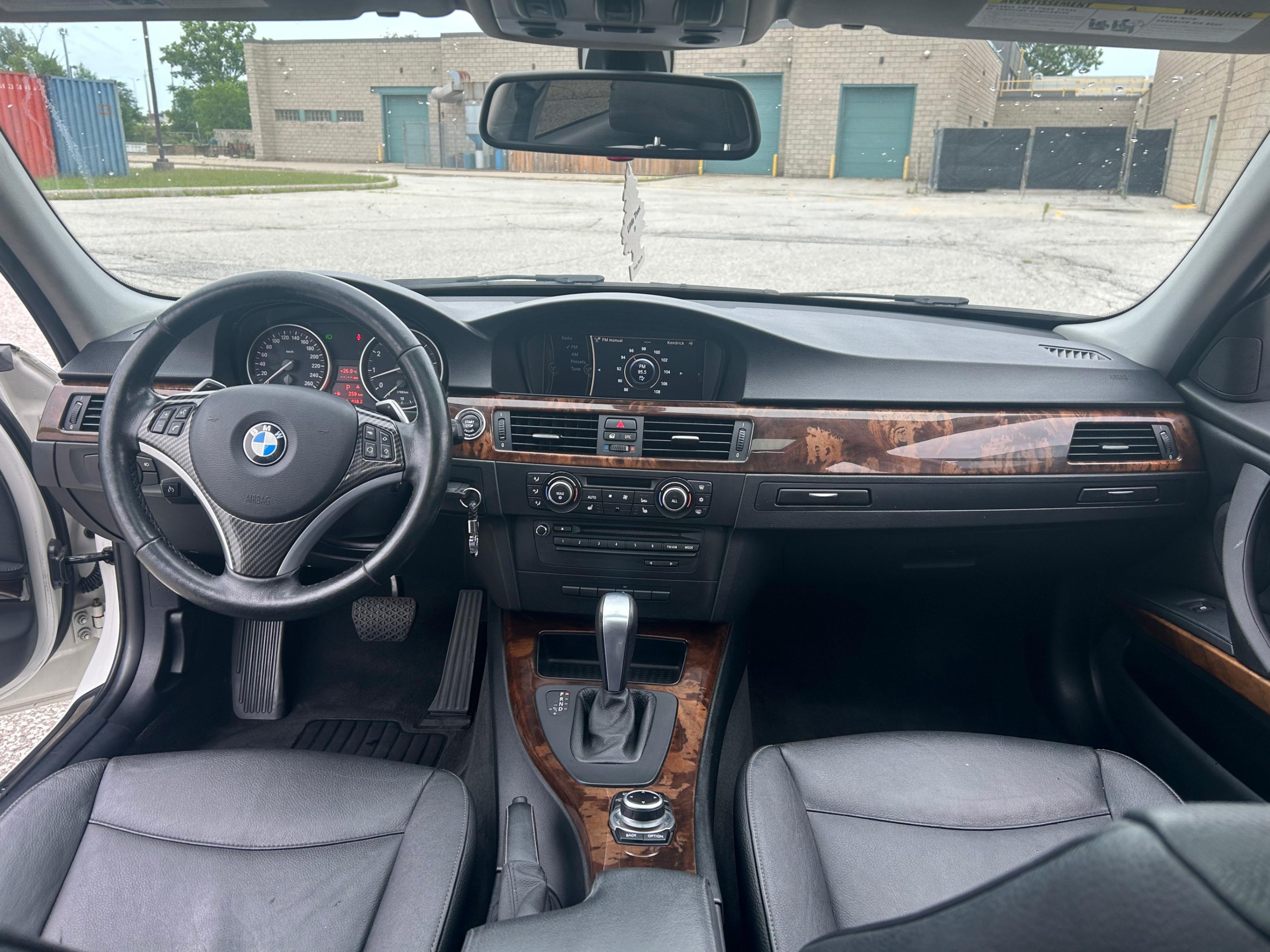 /autonationcarsales/2011-BMW-3Series-9140879110950837.jpg