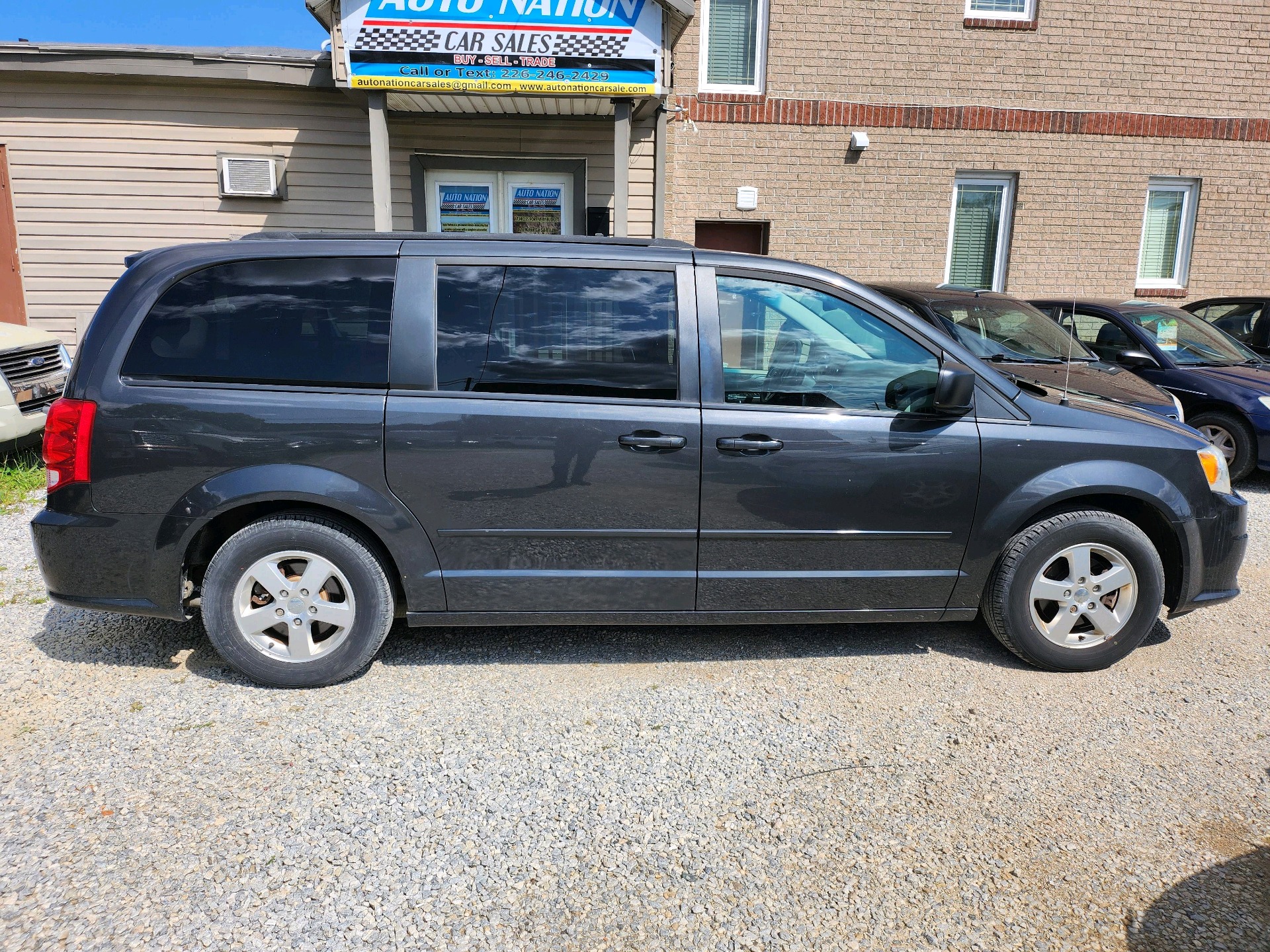 /autonationcarsales/2011-Dodge-GrandCaravan-4291220156407538.jpg