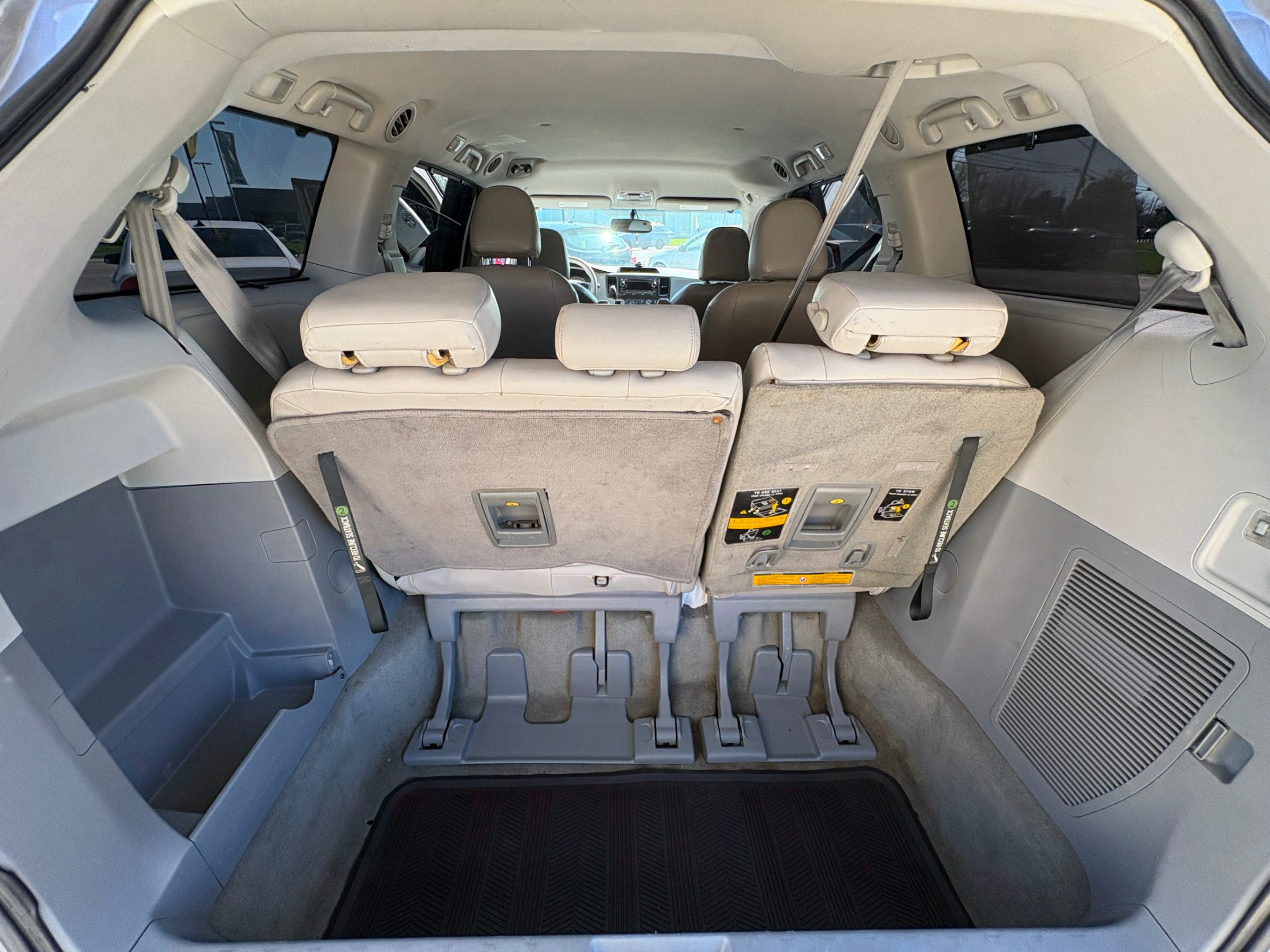 /autonationcarsales/2011-Toyota-Sienna-17552571207494583.jpg