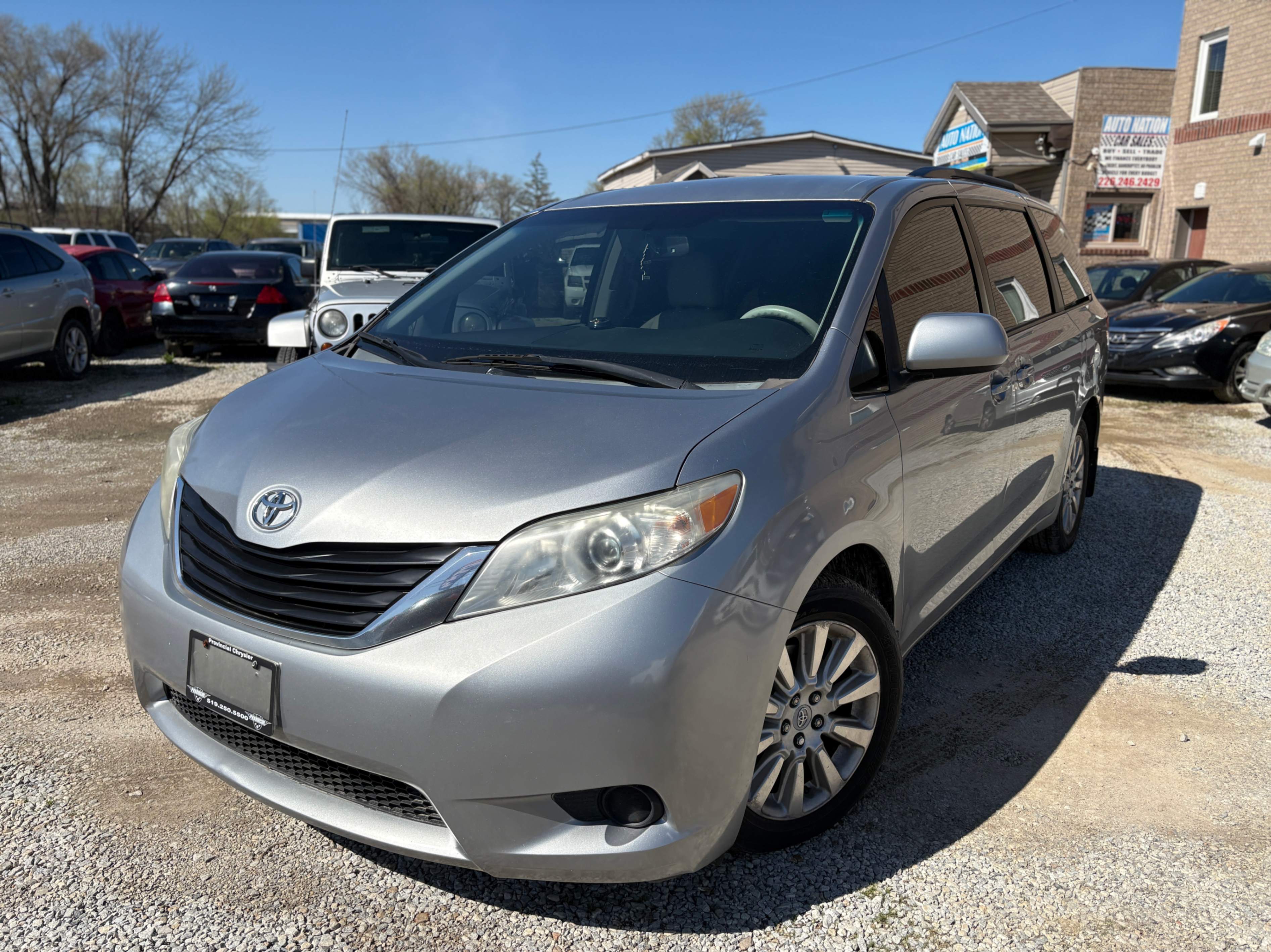 /autonationcarsales/2011-Toyota-Sienna-19645069592066866.jpg