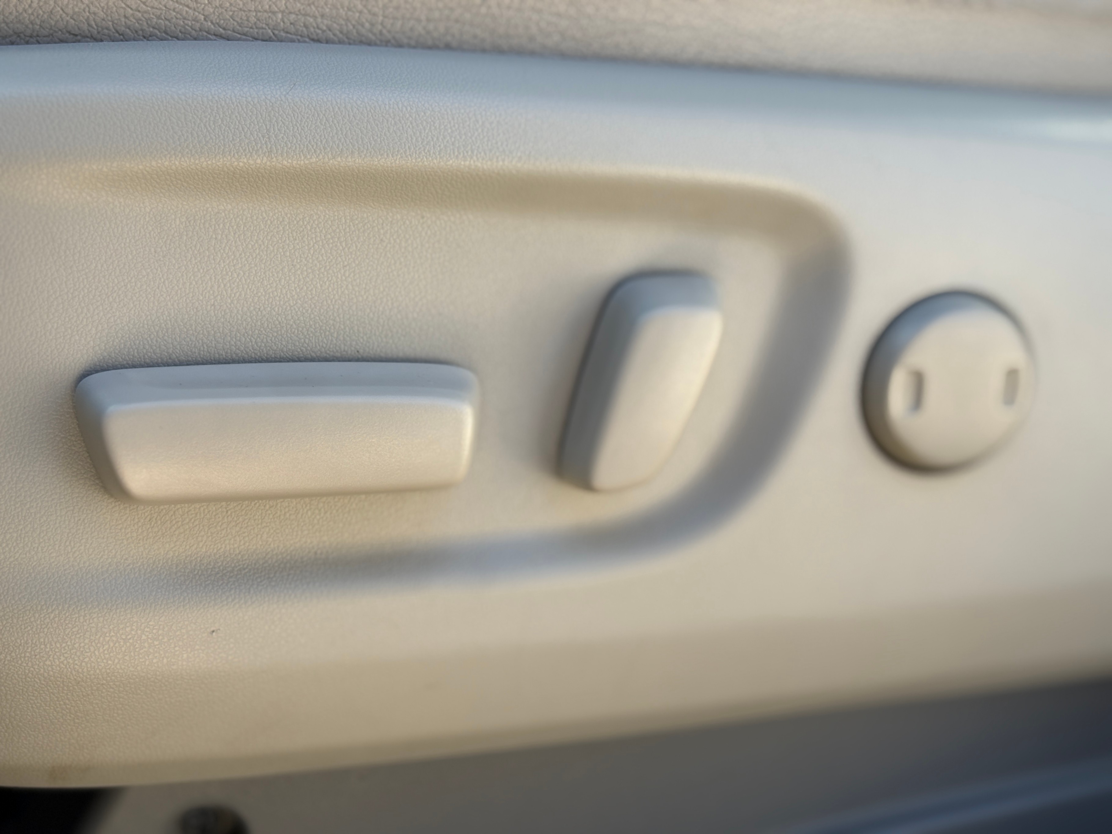 /autonationcarsales/2011-Toyota-Sienna-23854953443820115.jpg