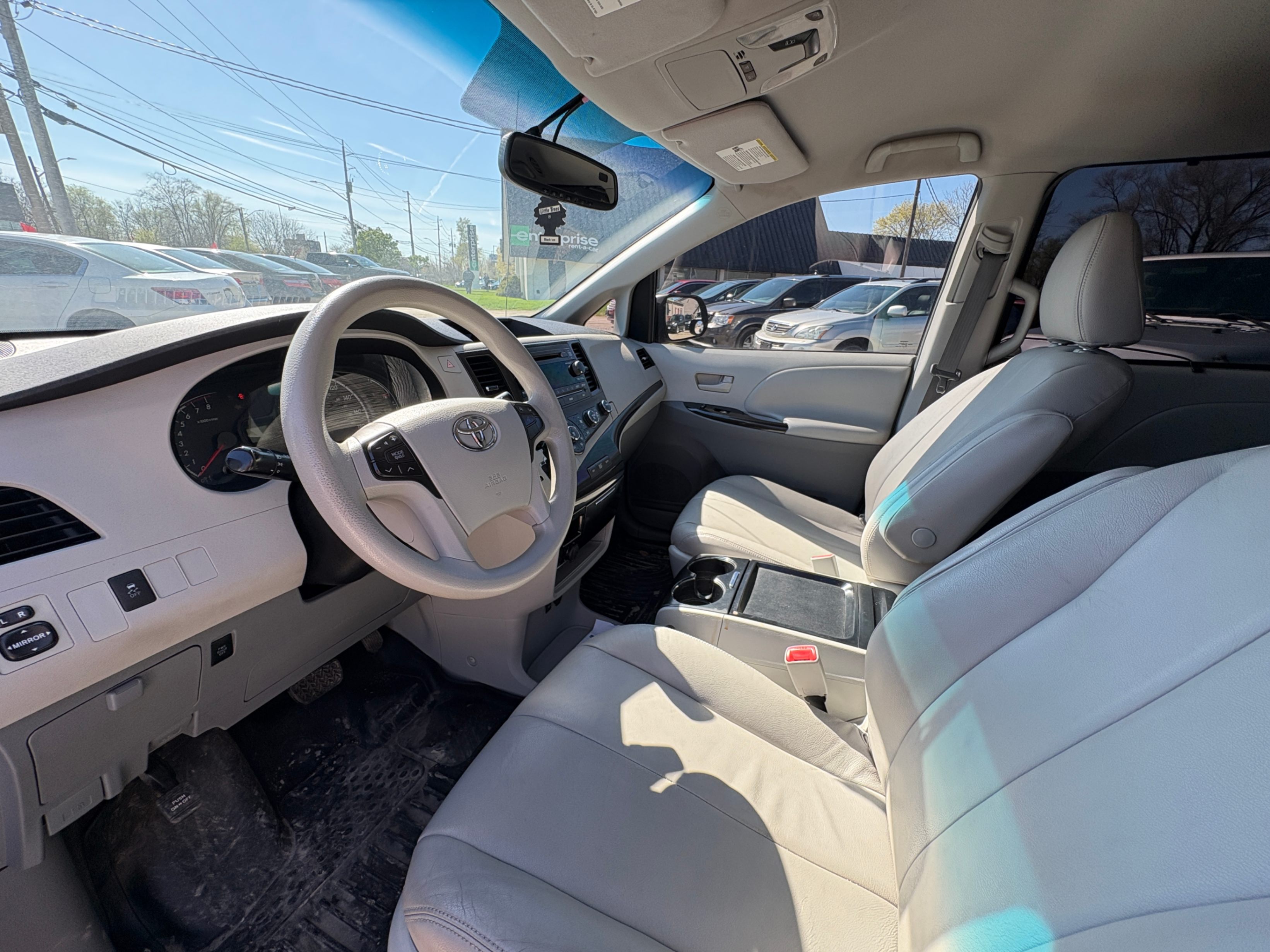 /autonationcarsales/2011-Toyota-Sienna-39669172258155183.jpg