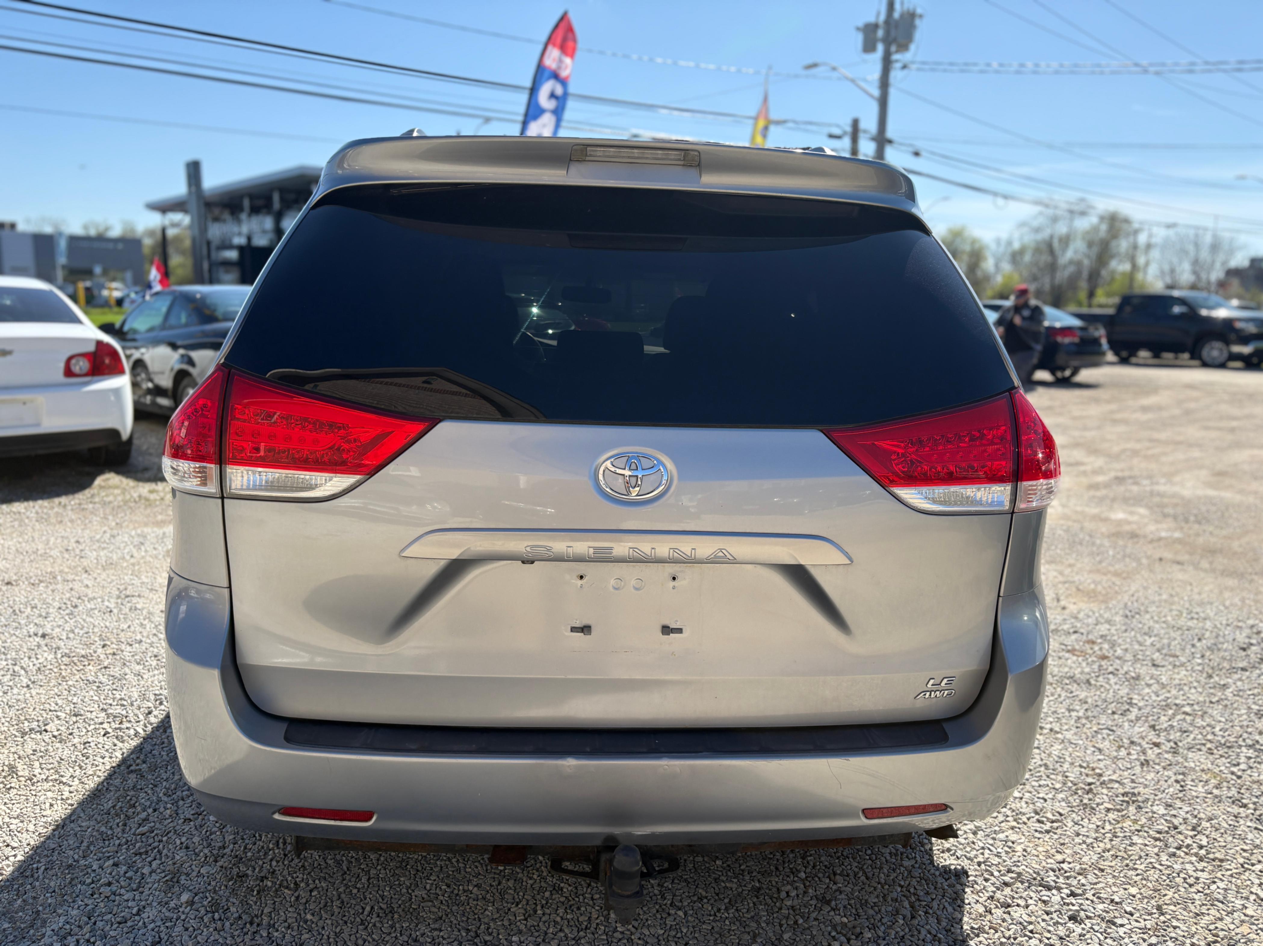/autonationcarsales/2011-Toyota-Sienna-6183451195437244.jpg