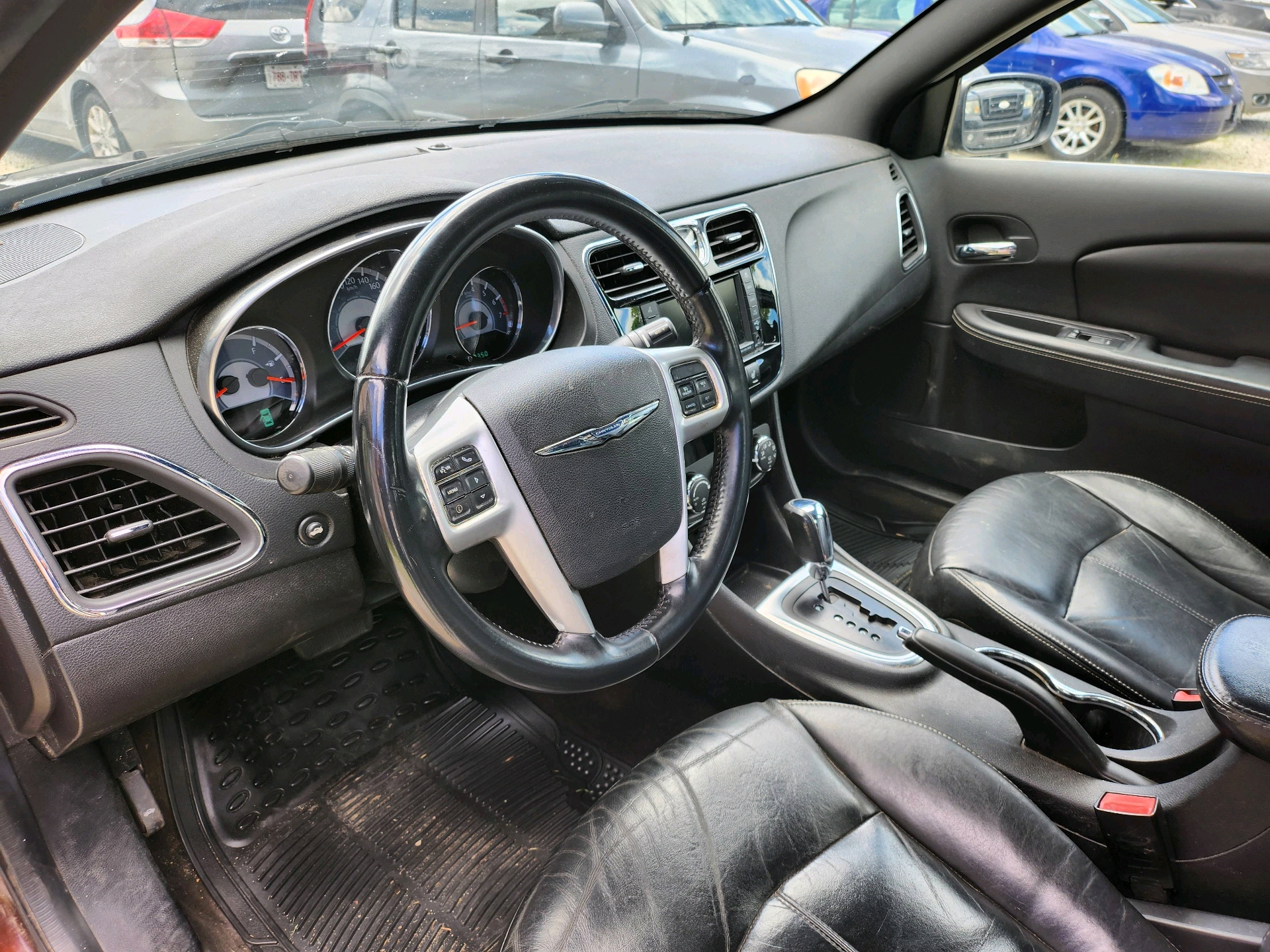 /autonationcarsales/2013-Chrysler-200-2091604989956115.jpg