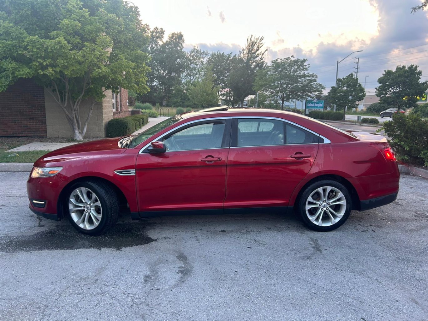 /autonationcarsales/2013-Ford-Taurus-13481556272716344.jpg