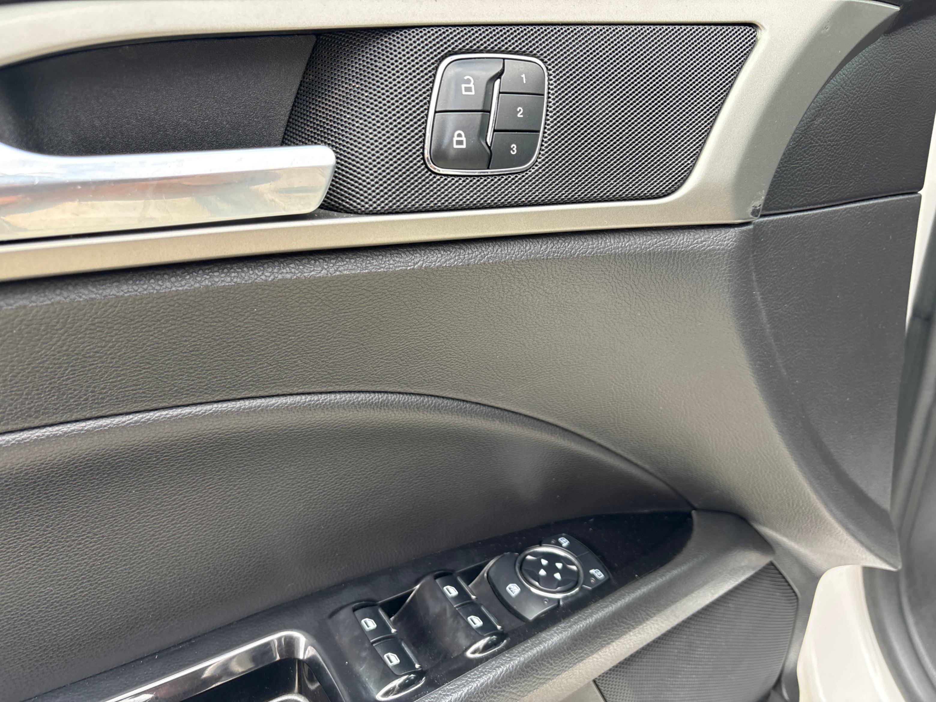 /autonationcarsales/2014-Ford-Fusion-40439286294866017.jpg