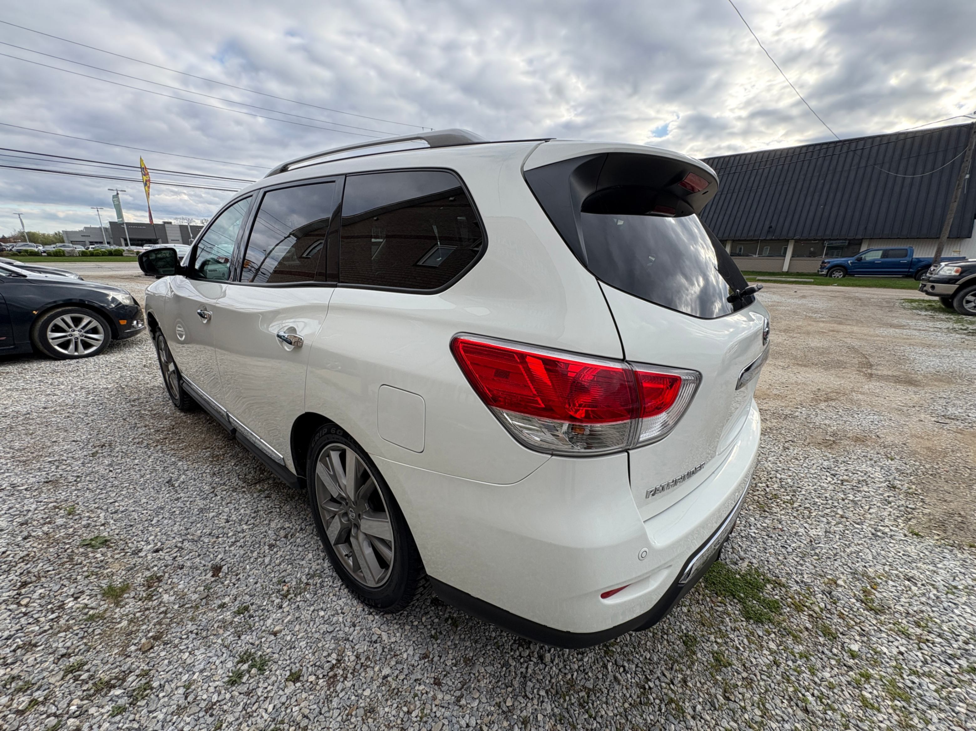 /autonationcarsales/2014-Nissan-Pathfinder-22131950847863235.jpg