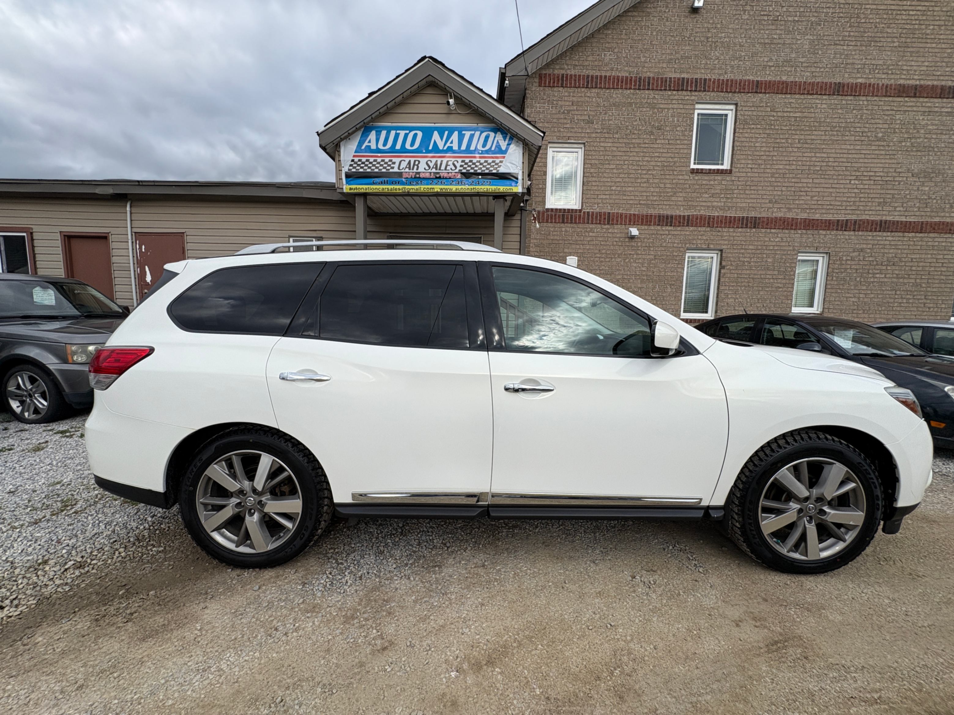 /autonationcarsales/2014-Nissan-Pathfinder-9436654492393861.jpg