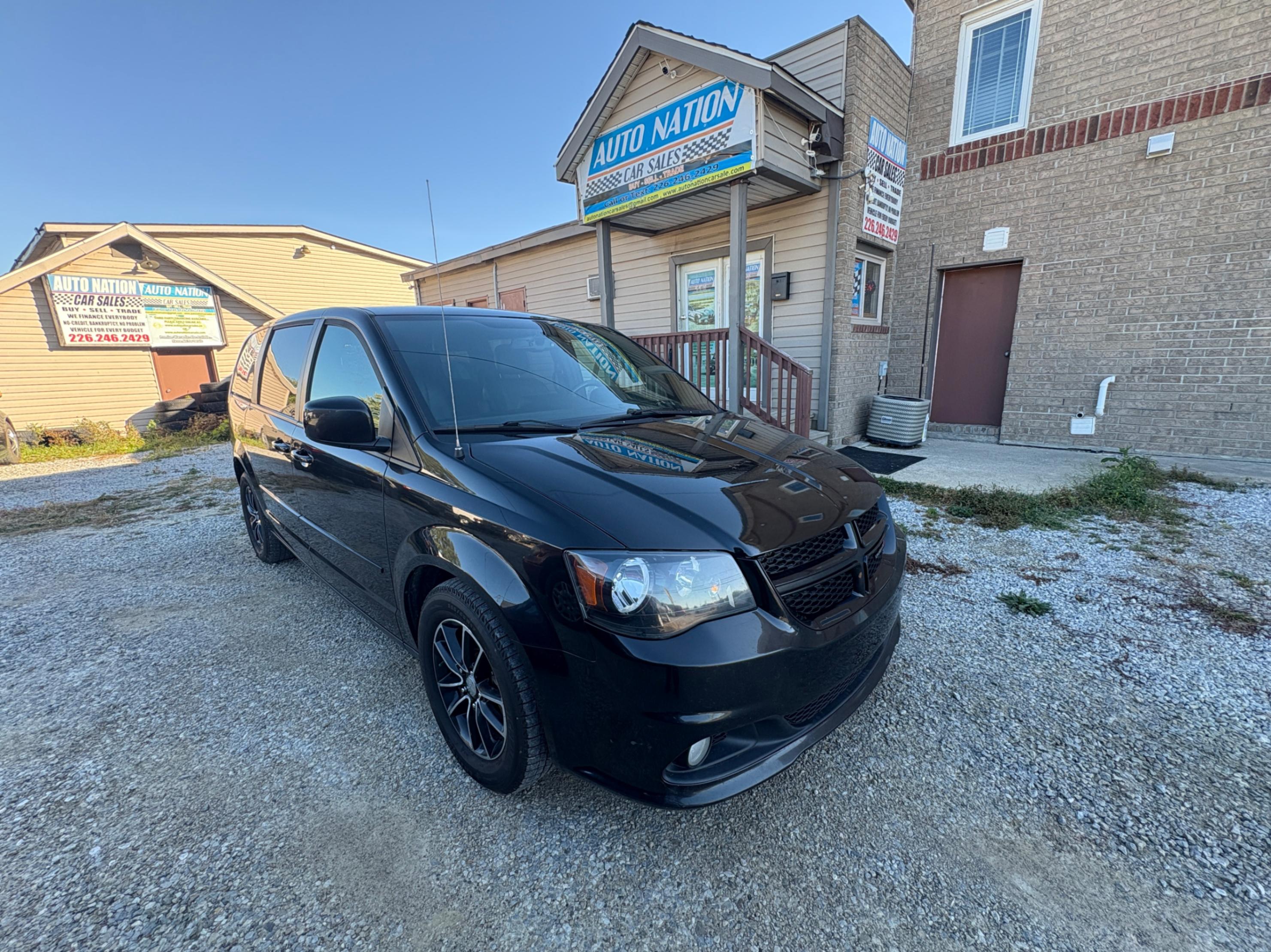 /autonationcarsales/2017-Dodge-GrandCaravan-8667784122477511.jpg