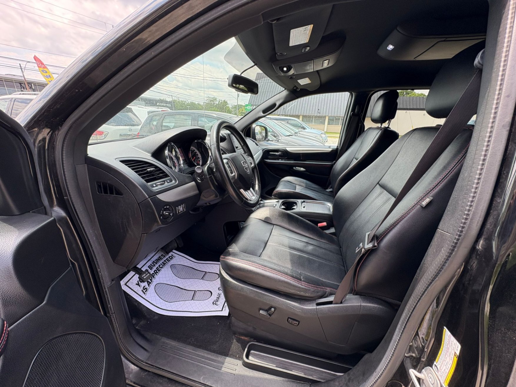/autonationcarsales/2017-Dodge-GrandCaravan-8753243604908285.jpg