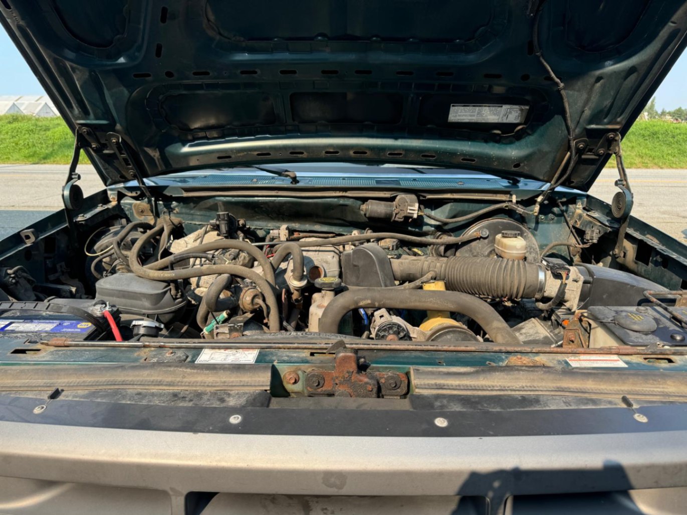 /azureautogallery1/1996-Ford-F-150Series-15076306816513307.jpg
