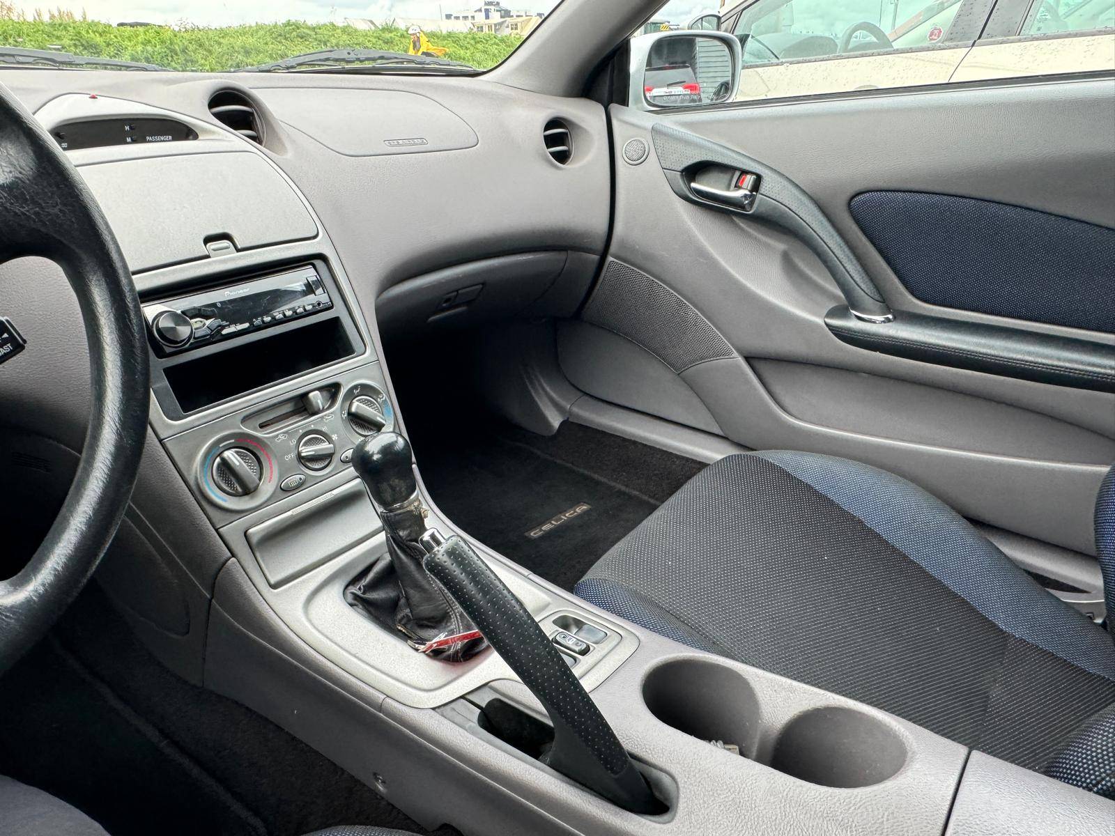 /azureautogallery1/2001-Toyota-Celica-18795306935243383.jpg