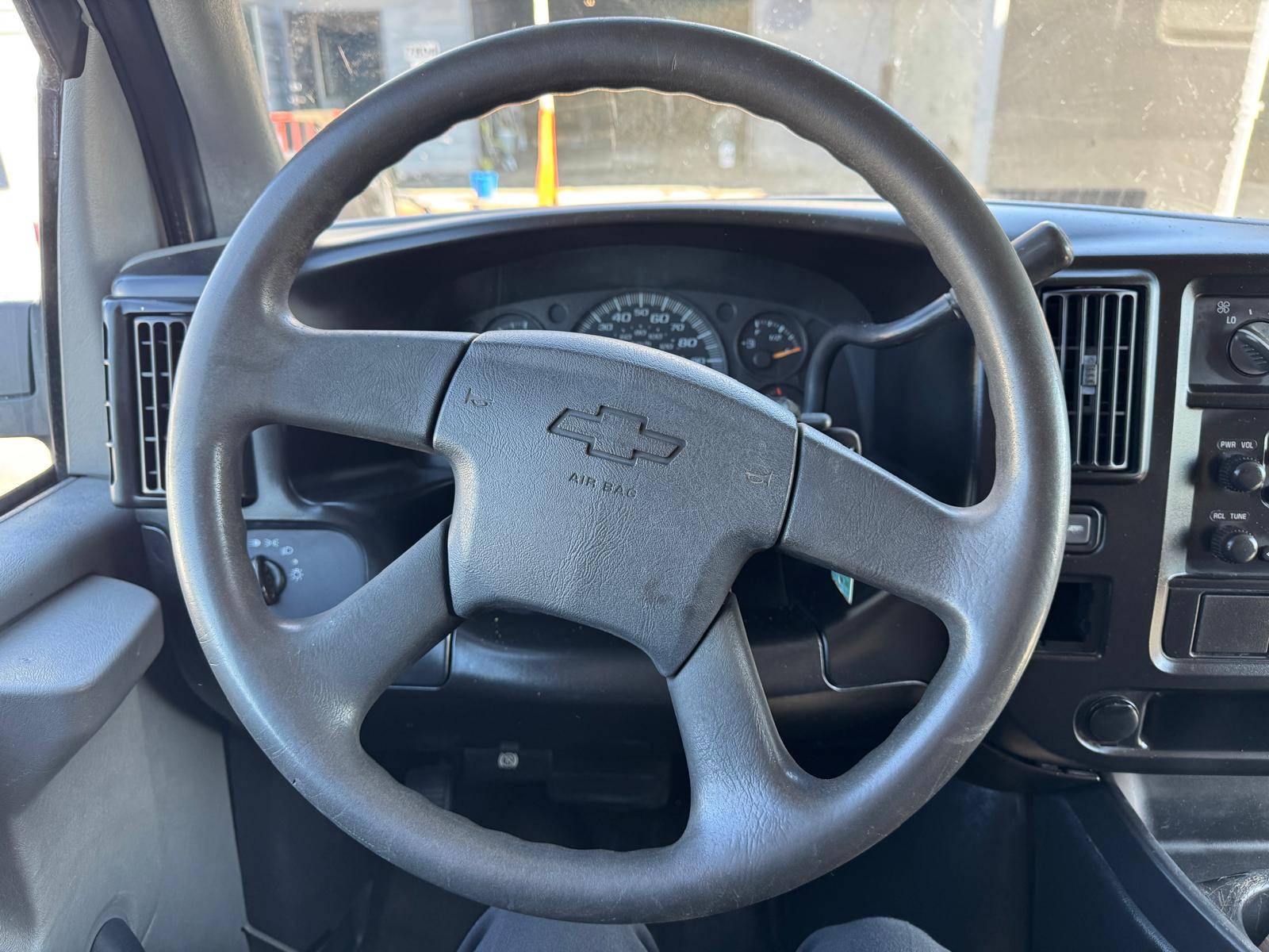 /azureautogallery1/2007-Chevrolet-Express-062013174482431044.jpg