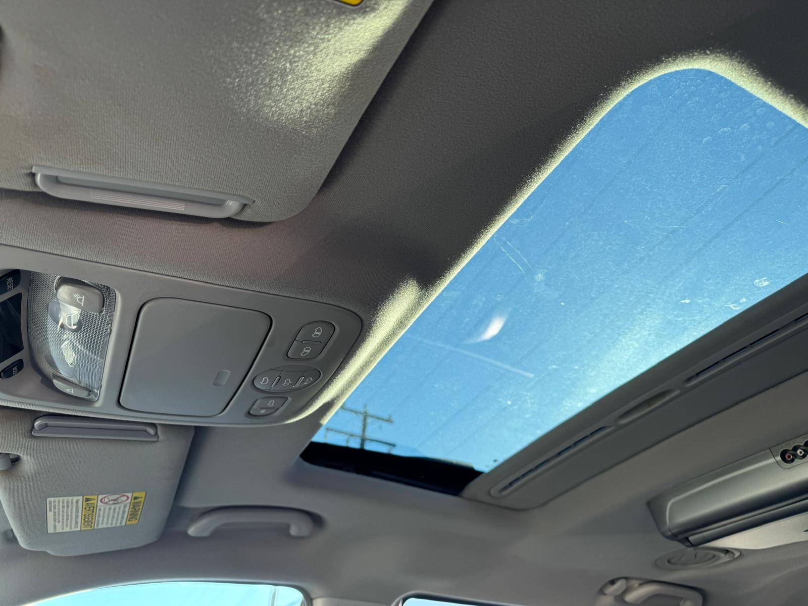 /azureautogallery1/2007-Kia-Sedona-16306190711647006.jpg