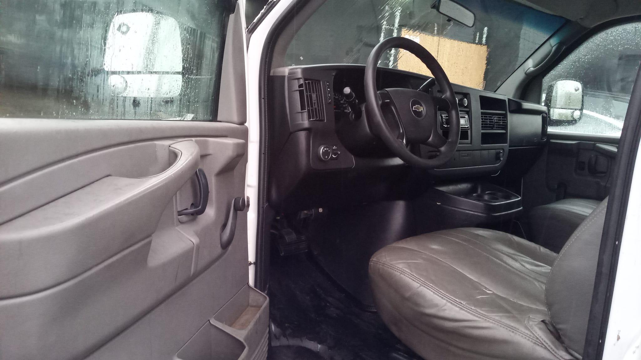 /azureautogallery1/2008-Chevrolet-Express-885496160042057.jpg