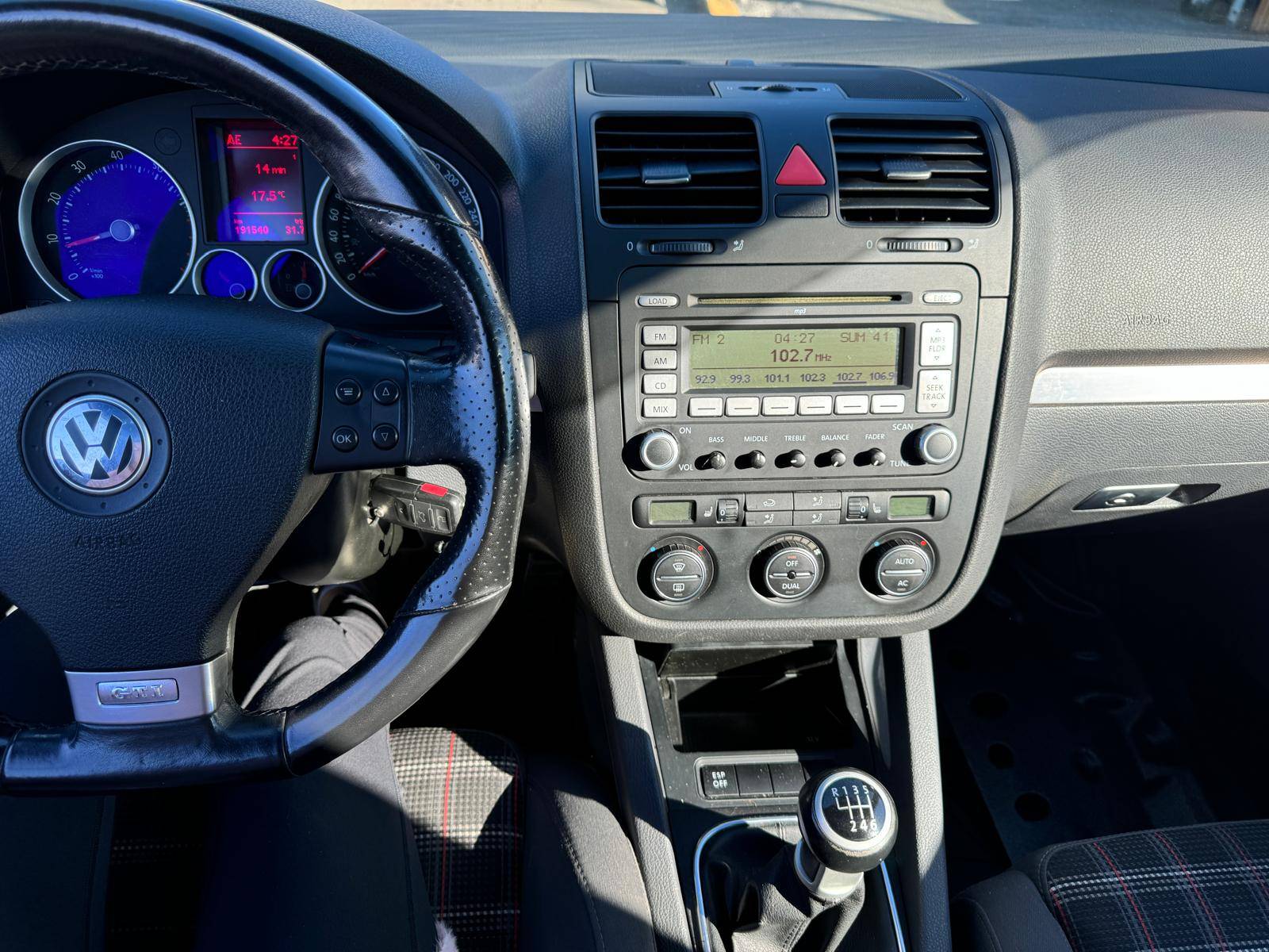 /azureautogallery1/2008-Volkswagen-GTI-6160884363182759.jpg