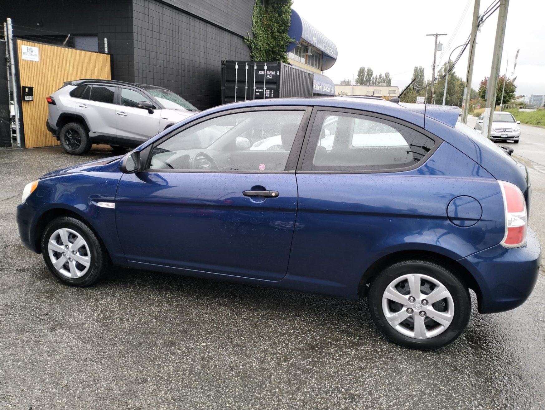 /azureautogallery1/2009-Hyundai-Accent-7742200626838027.jpg