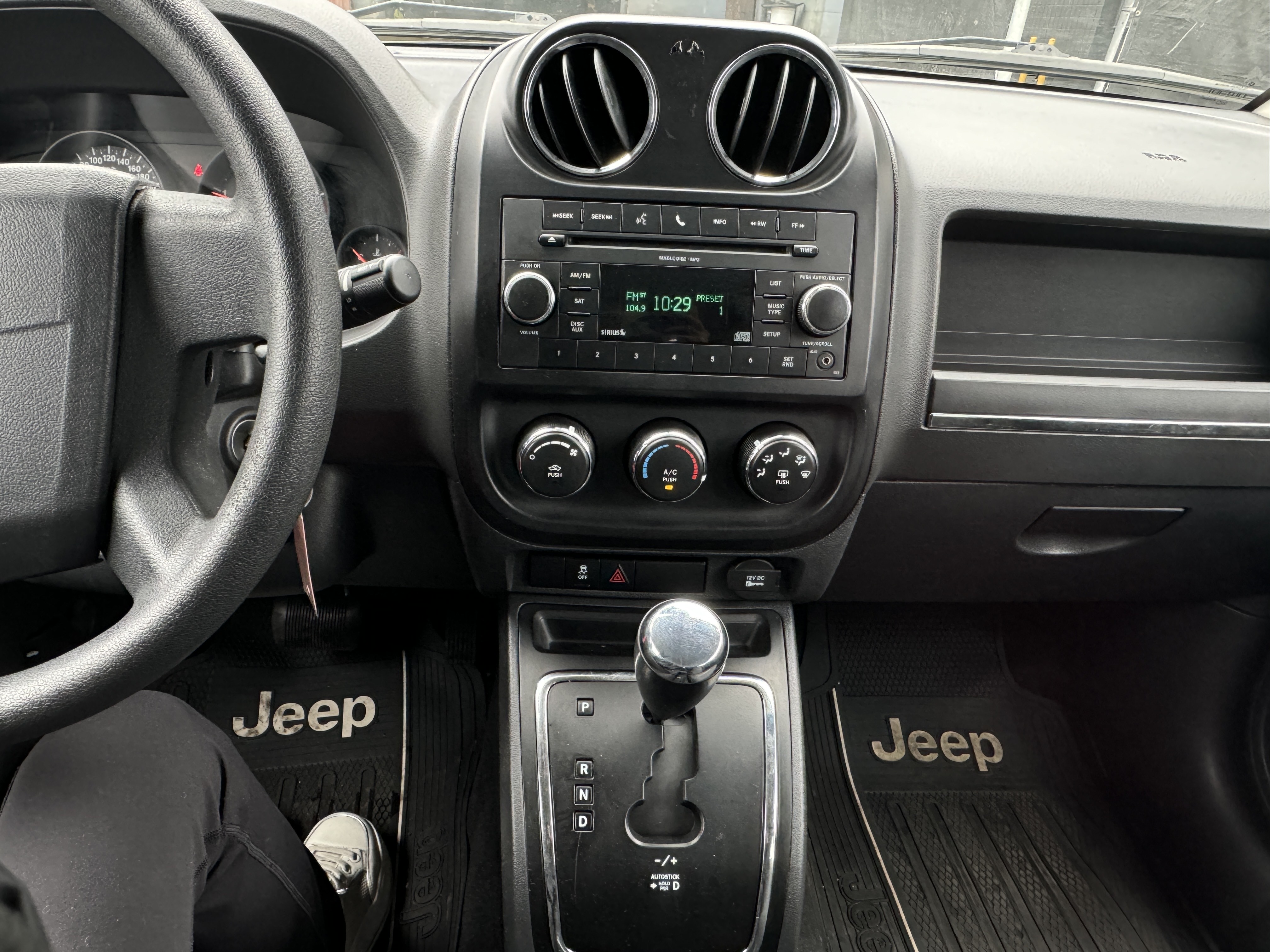 /azureautogallery1/2010-Jeep-Compass-1825470290993041.jpg