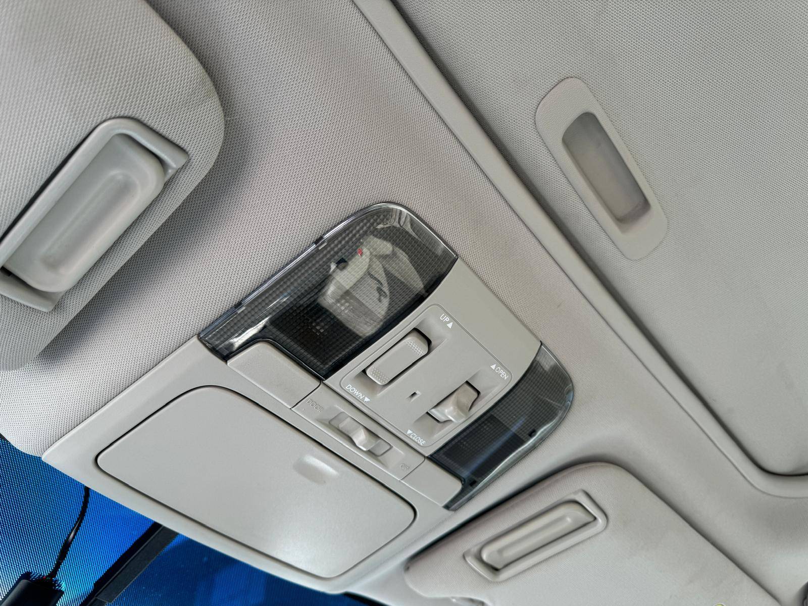 /azureautogallery1/2010-Subaru-Legacy-34296914374950216.jpg