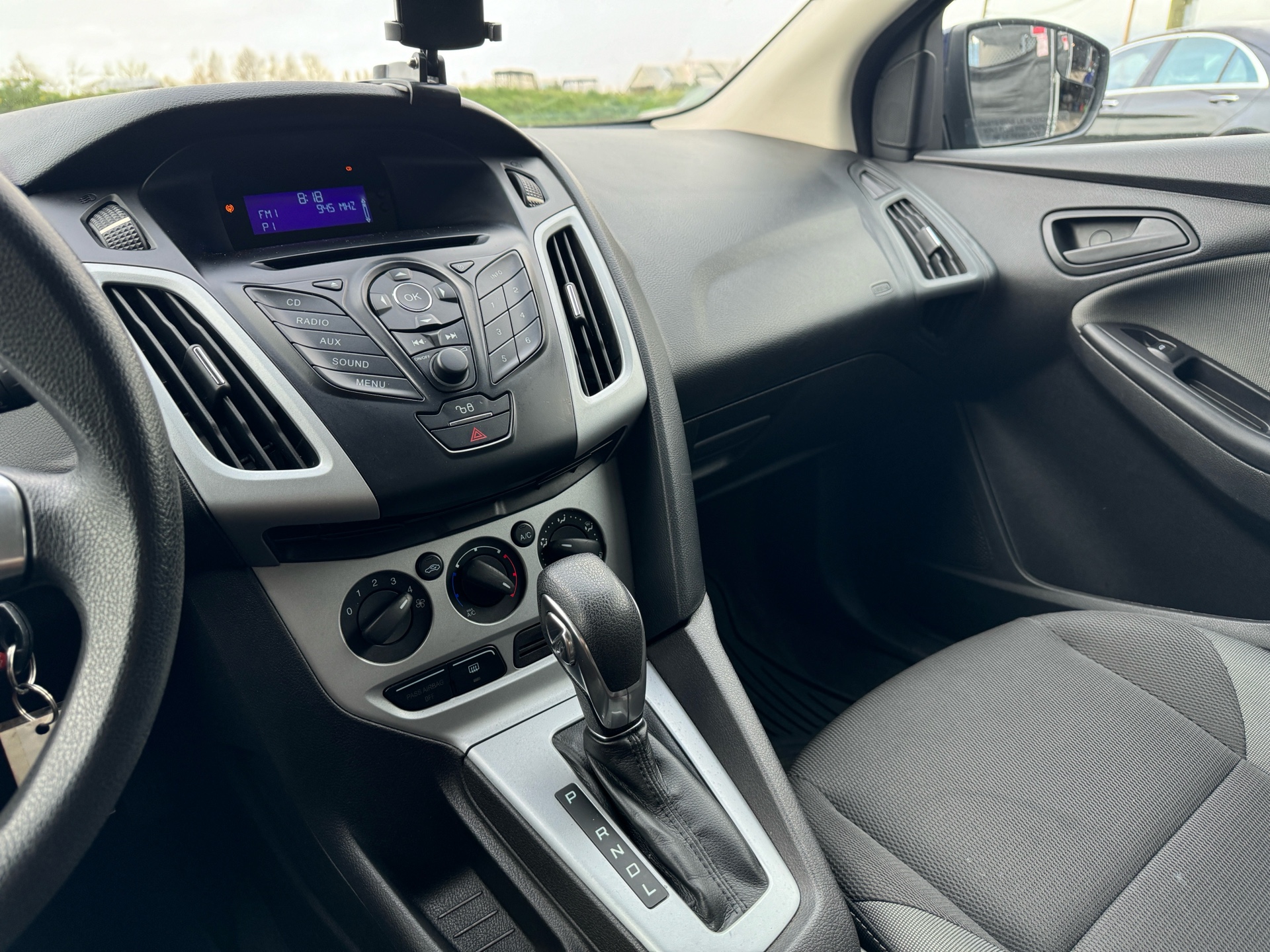 /azureautogallery1/2012-Ford-Focus-18840708368290482.jpg