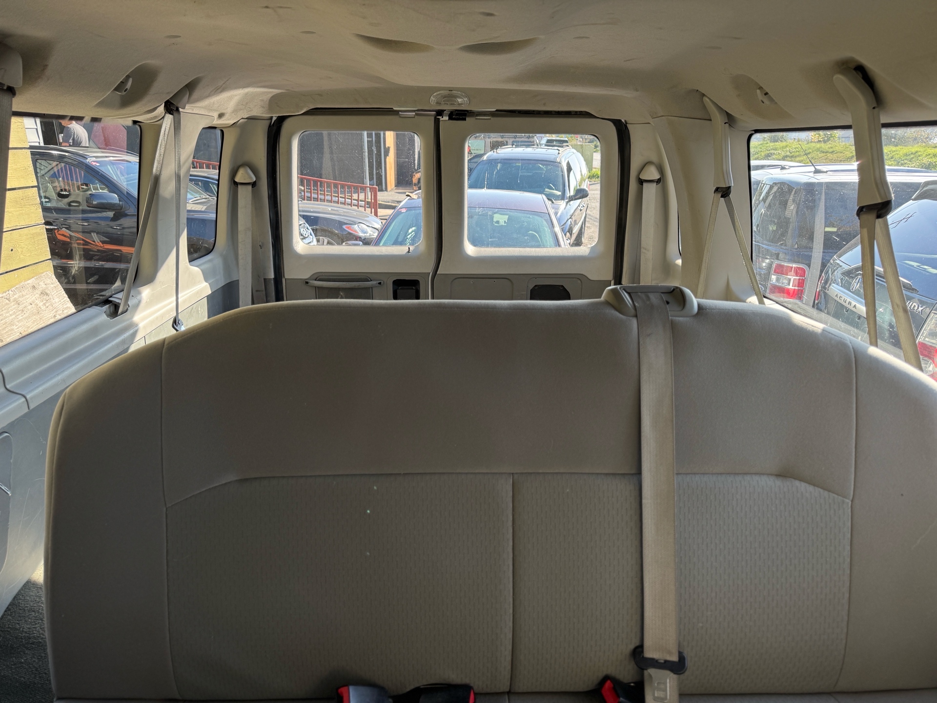 /azureautogallery1/2013-Ford-Econoline-1436596960752876.jpg