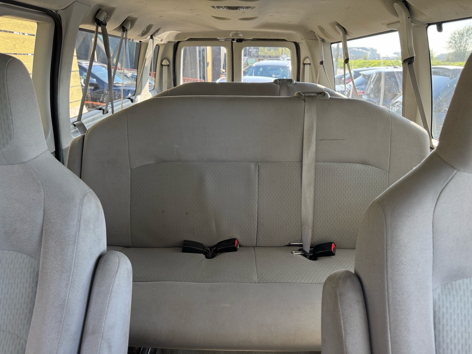 /azureautogallery1/2013-Ford-Econoline-8438641707933998.jpg