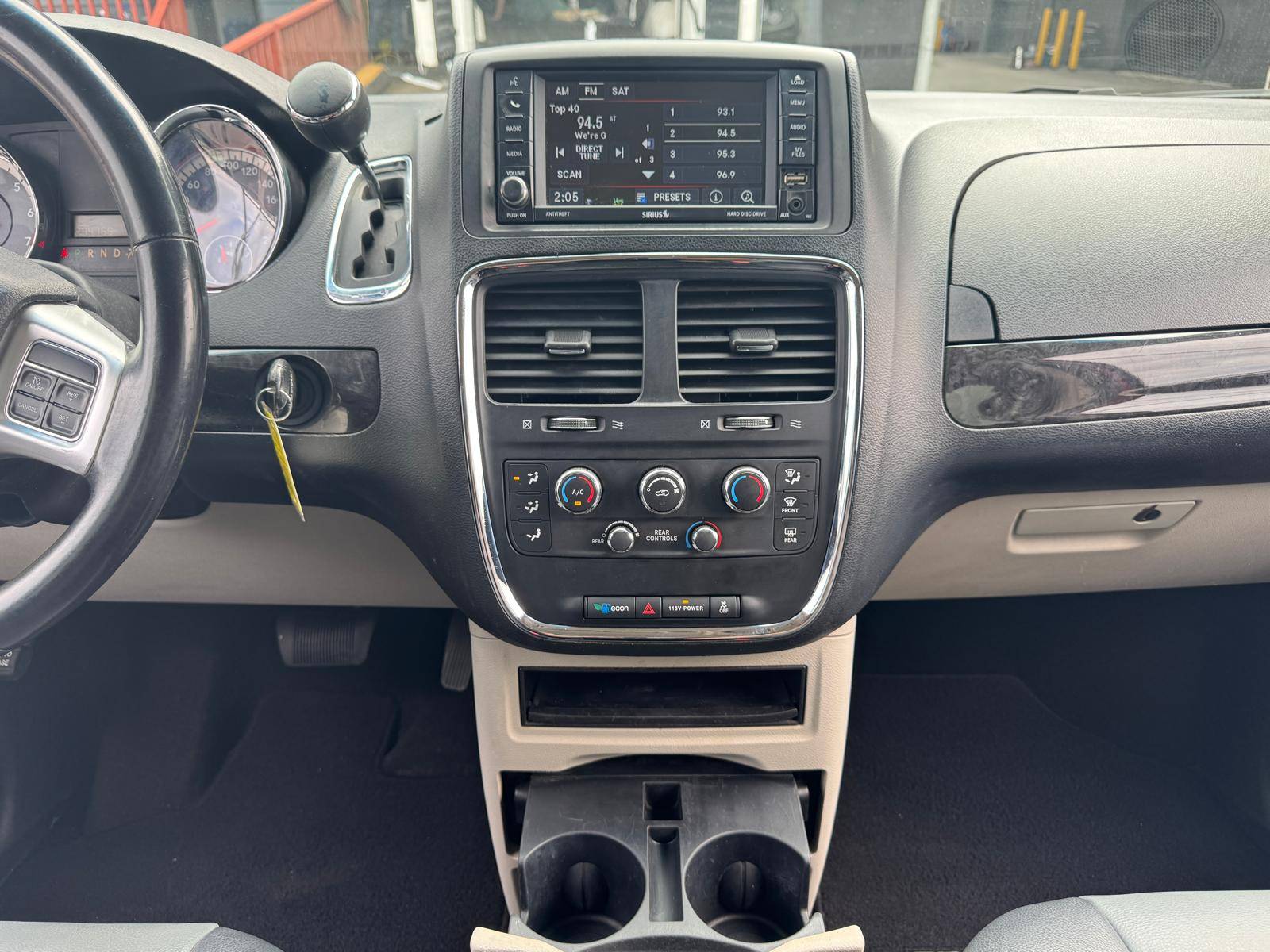 /azureautogallery1/2014-Dodge-GrandCaravan-5597682907880164.jpg