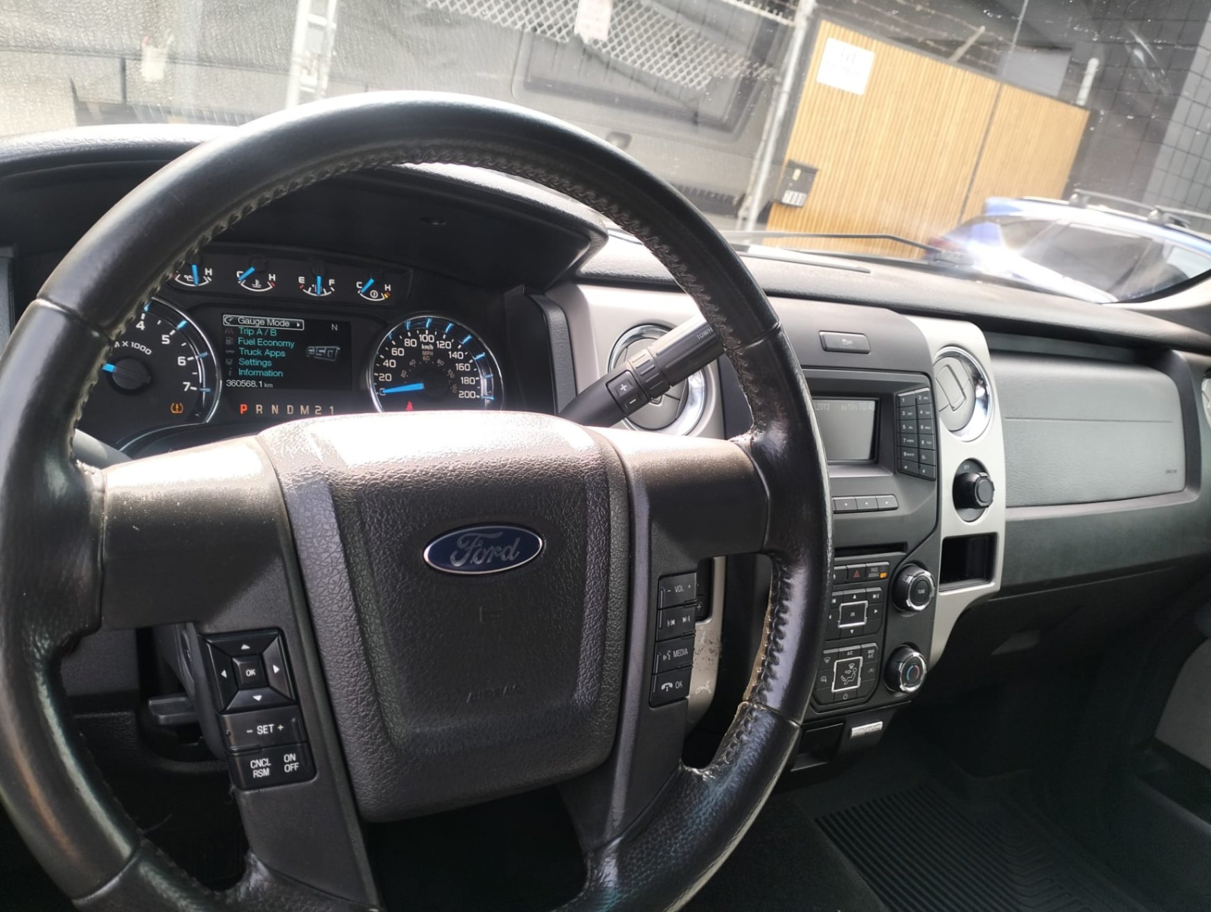 /azureautogallery1/2014-Ford-F-150-5755350431861292.jpg