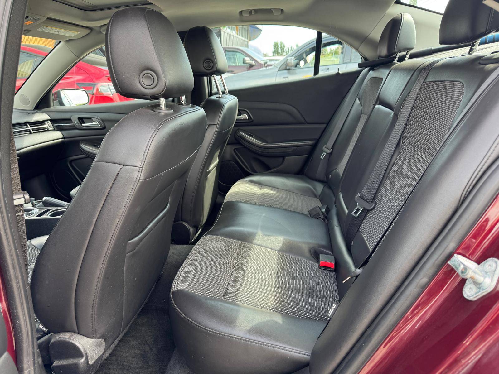 /azureautogallery1/2015-Chevrolet-Malibu-836436539651007.jpg