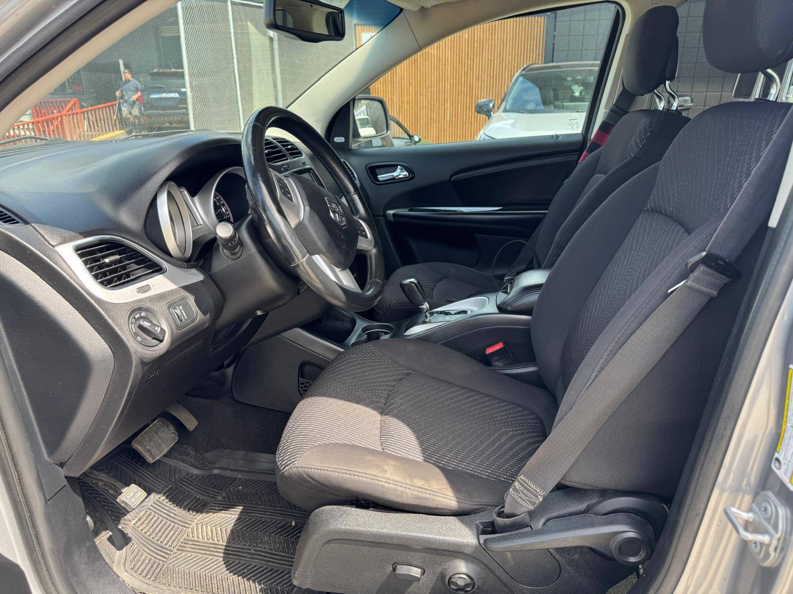 /azureautogallery1/2015-Dodge-Journey-28104281097508976.jpg