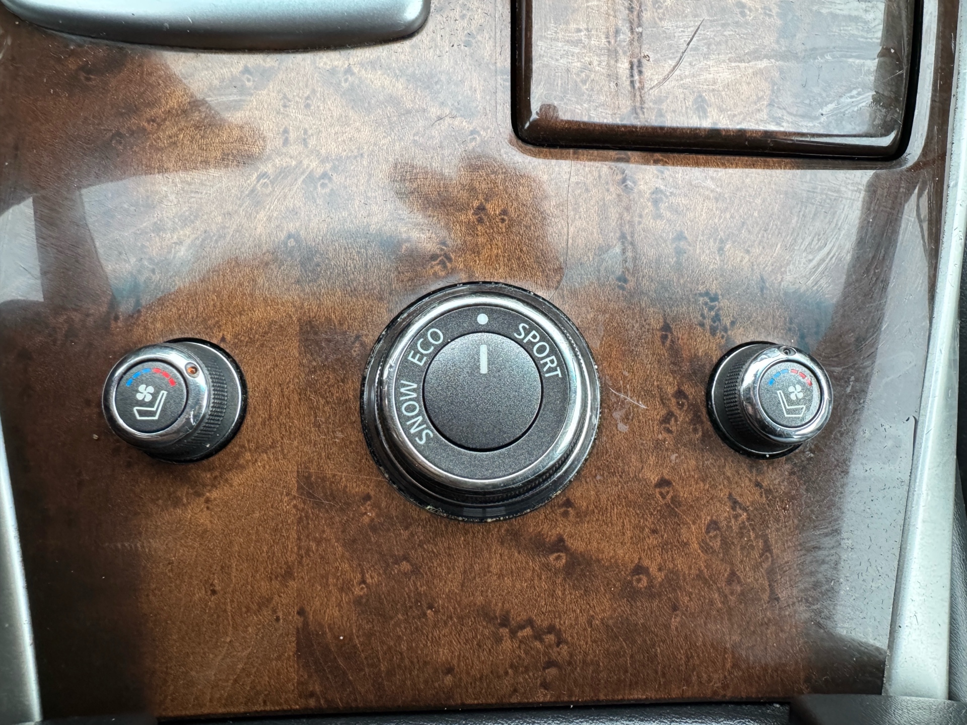/azureautogallery1/2015-INFINITI-QX60-07091184248572979.jpg