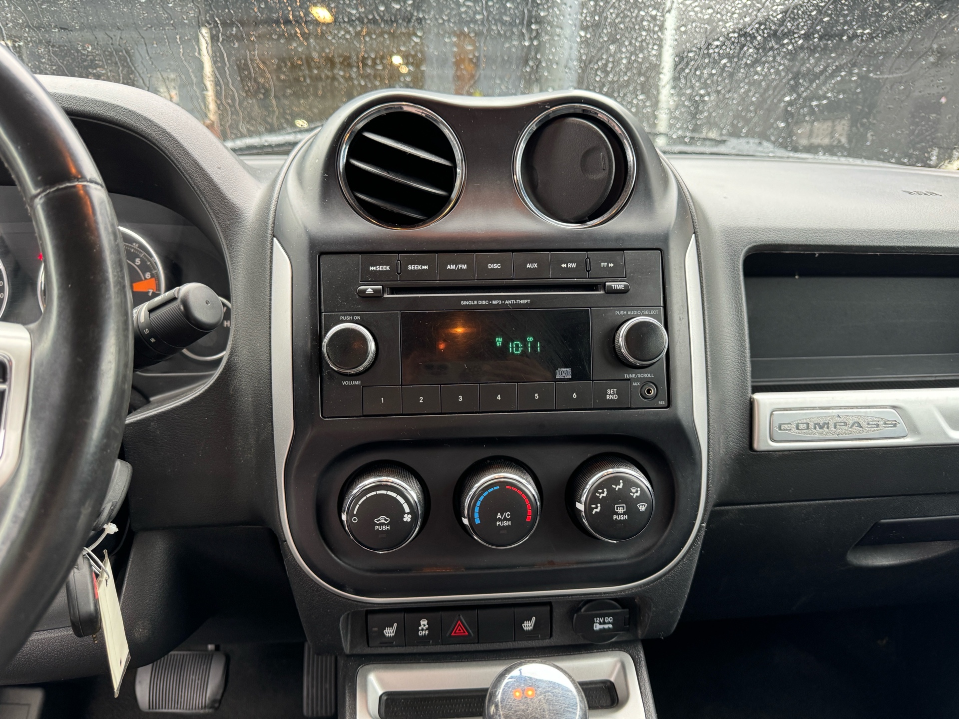/azureautogallery1/2015-Jeep-Compass-1337077947432972.jpg