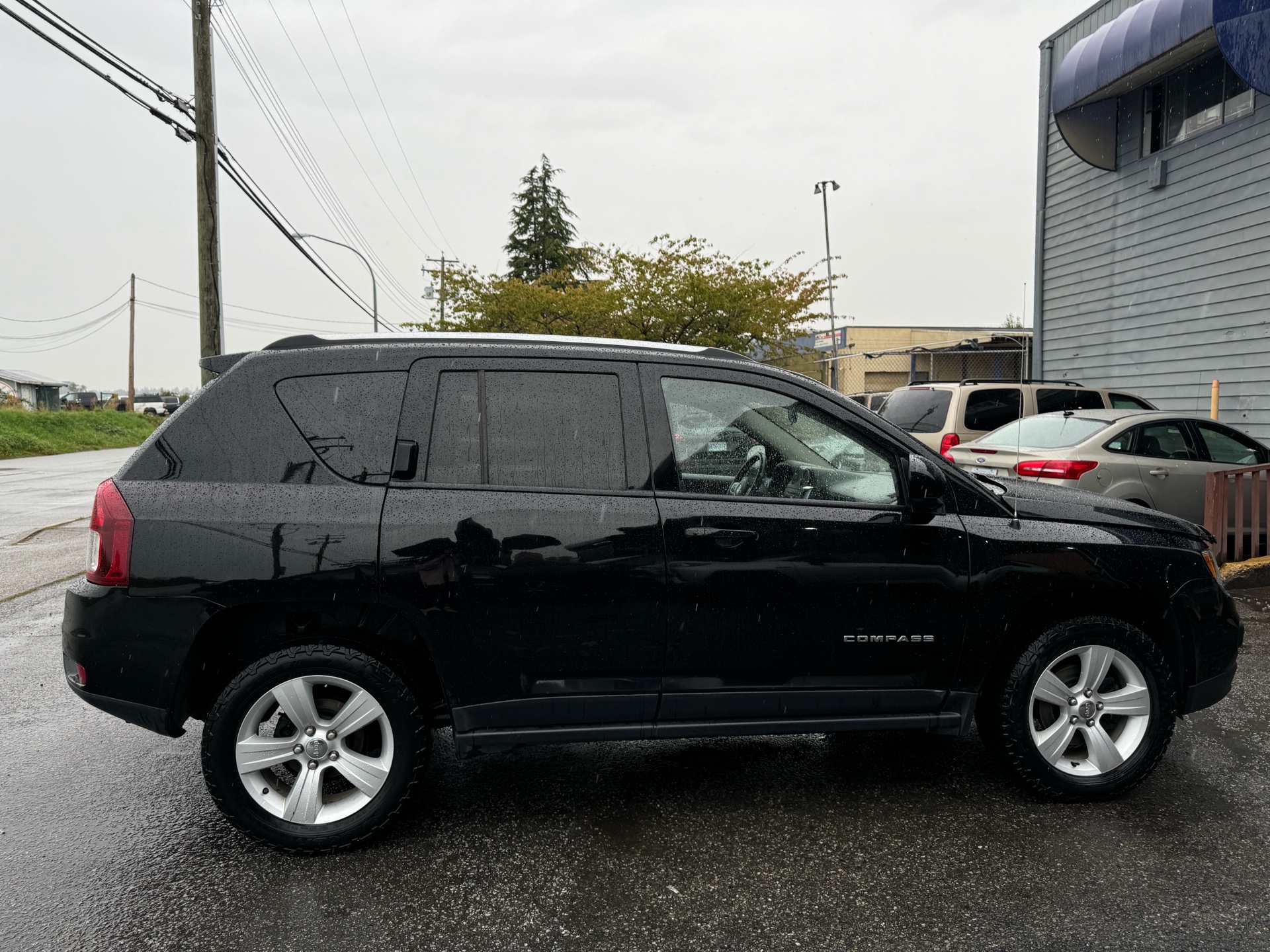 /azureautogallery1/2015-Jeep-Compass-5265977776585573.jpg