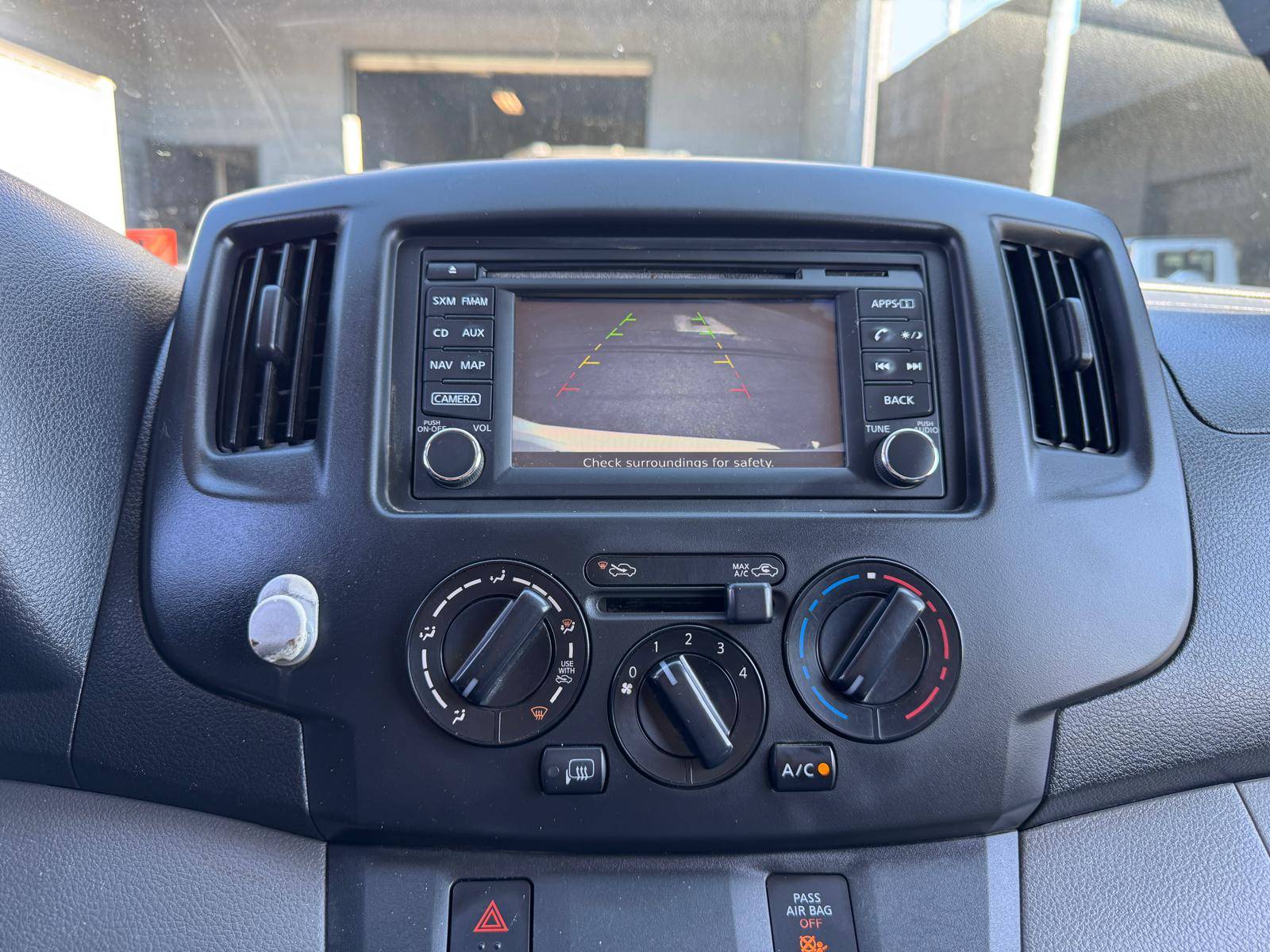 /azureautogallery1/2015-Nissan-NV200-266067376232904.jpg