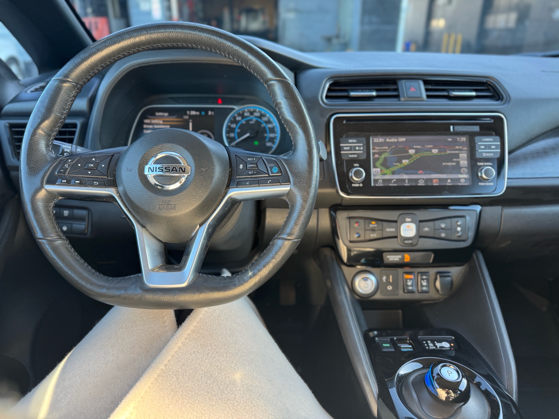 /azureautogallery1/2019-Nissan-Leaf-36537219039701285.jpg