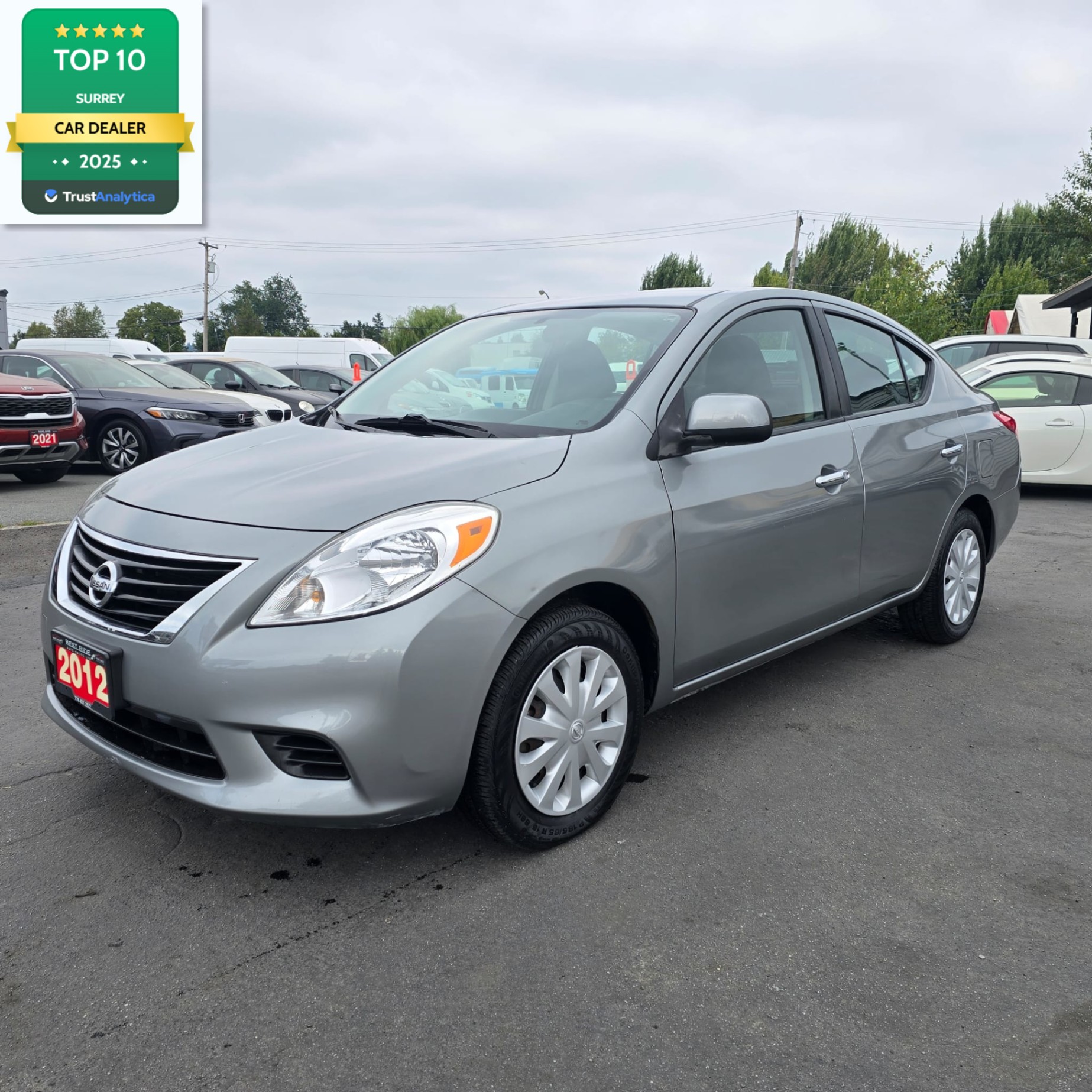 2012 Nissan Versa 4dr Sdn CVT 1.6 SV (Clean title)