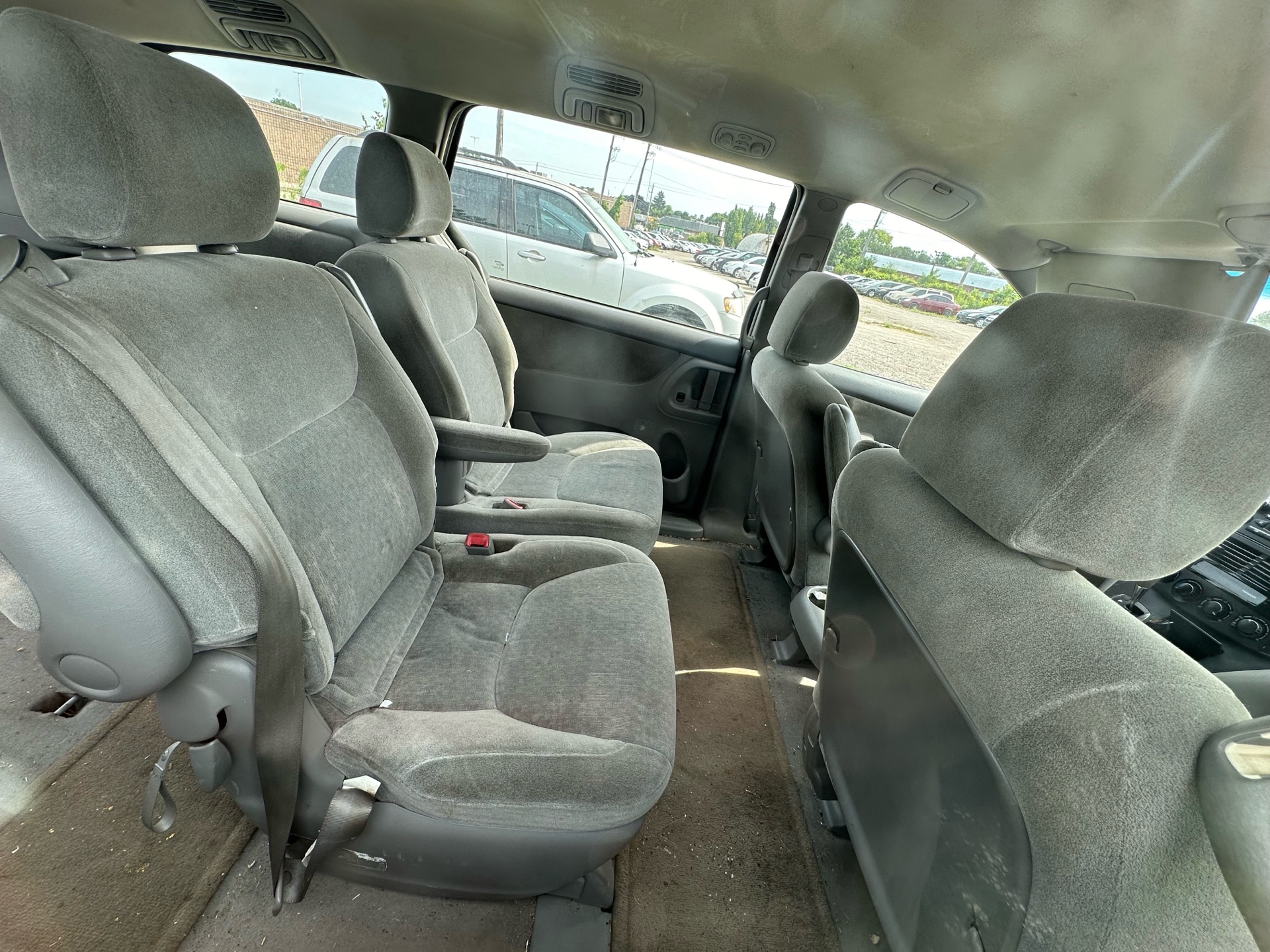 /betaautosales/2004-Toyota-Sienna-3391043718810616.jpg
