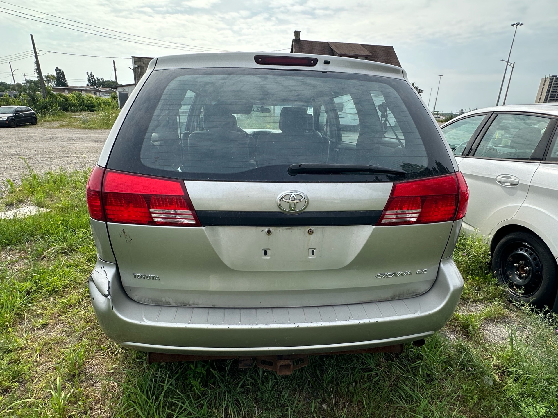 /betaautosales/2004-Toyota-Sienna-9133356755798478.jpg