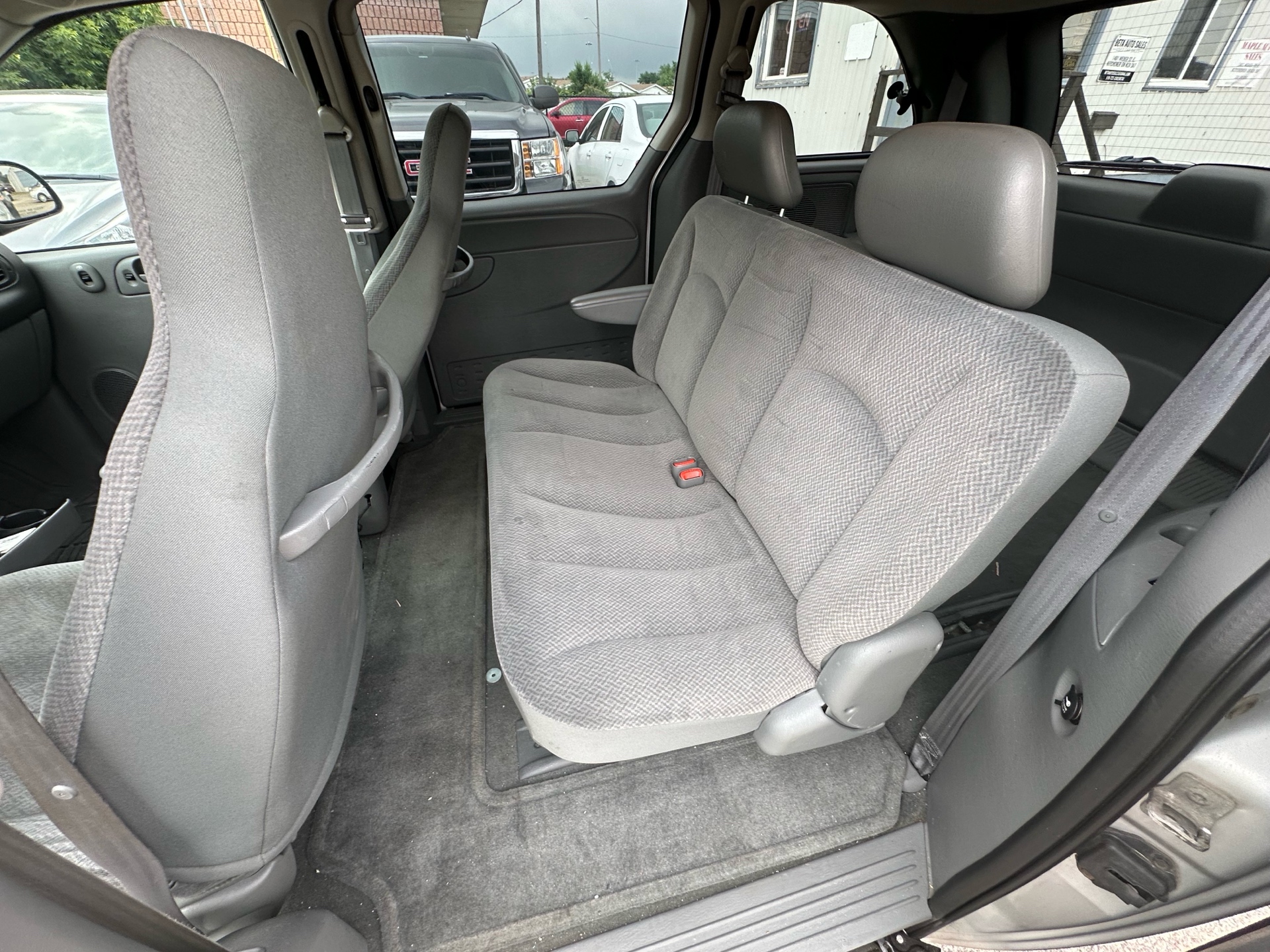 /betaautosales/2005-Dodge-Caravan-8360824439128078.jpg