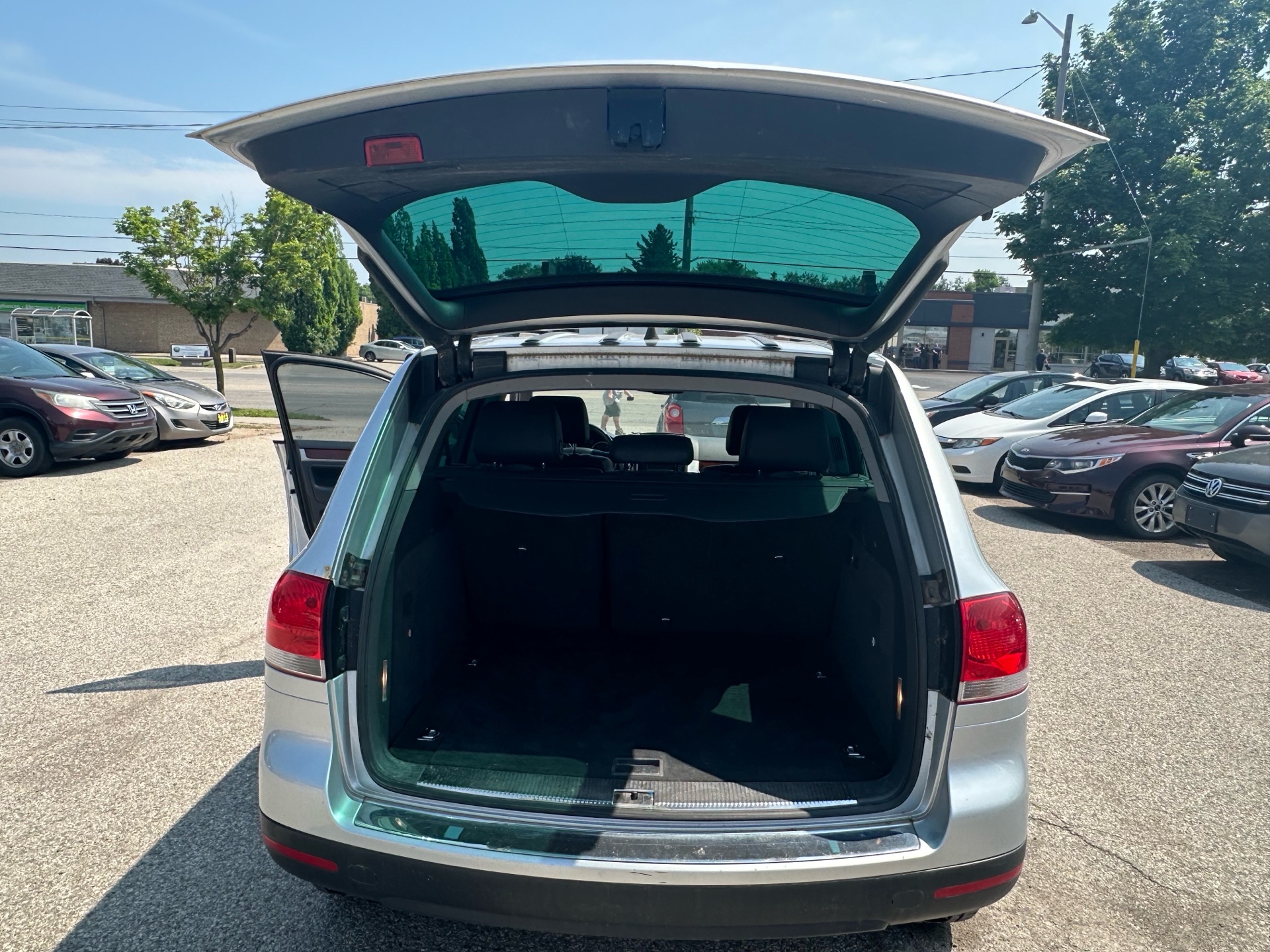 /betaautosales/2007-Volkswagen-Touareg-4285848789167712.jpg