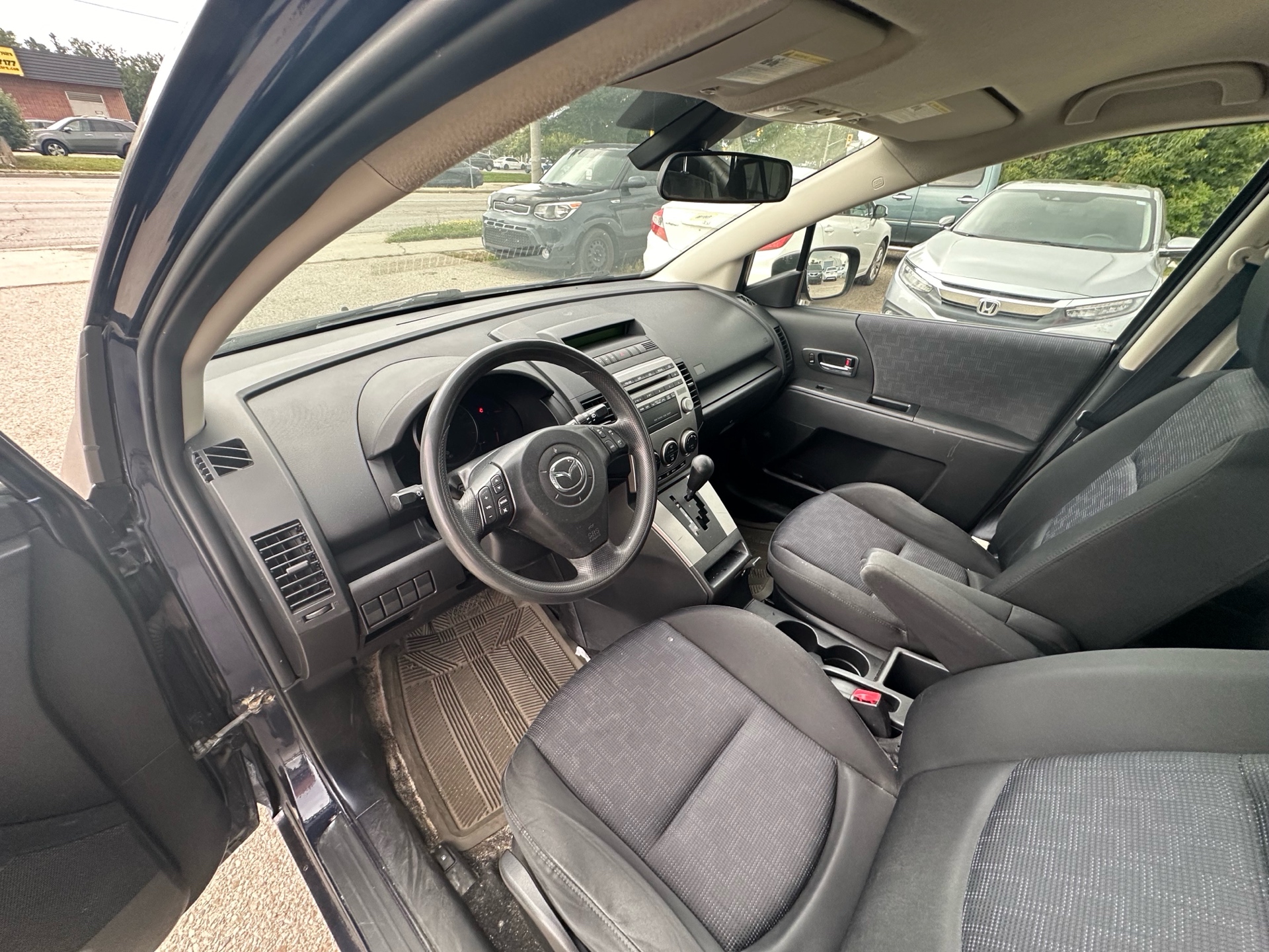 /betaautosales/2008-Mazda-MAZDA5-6274357406130129.jpg